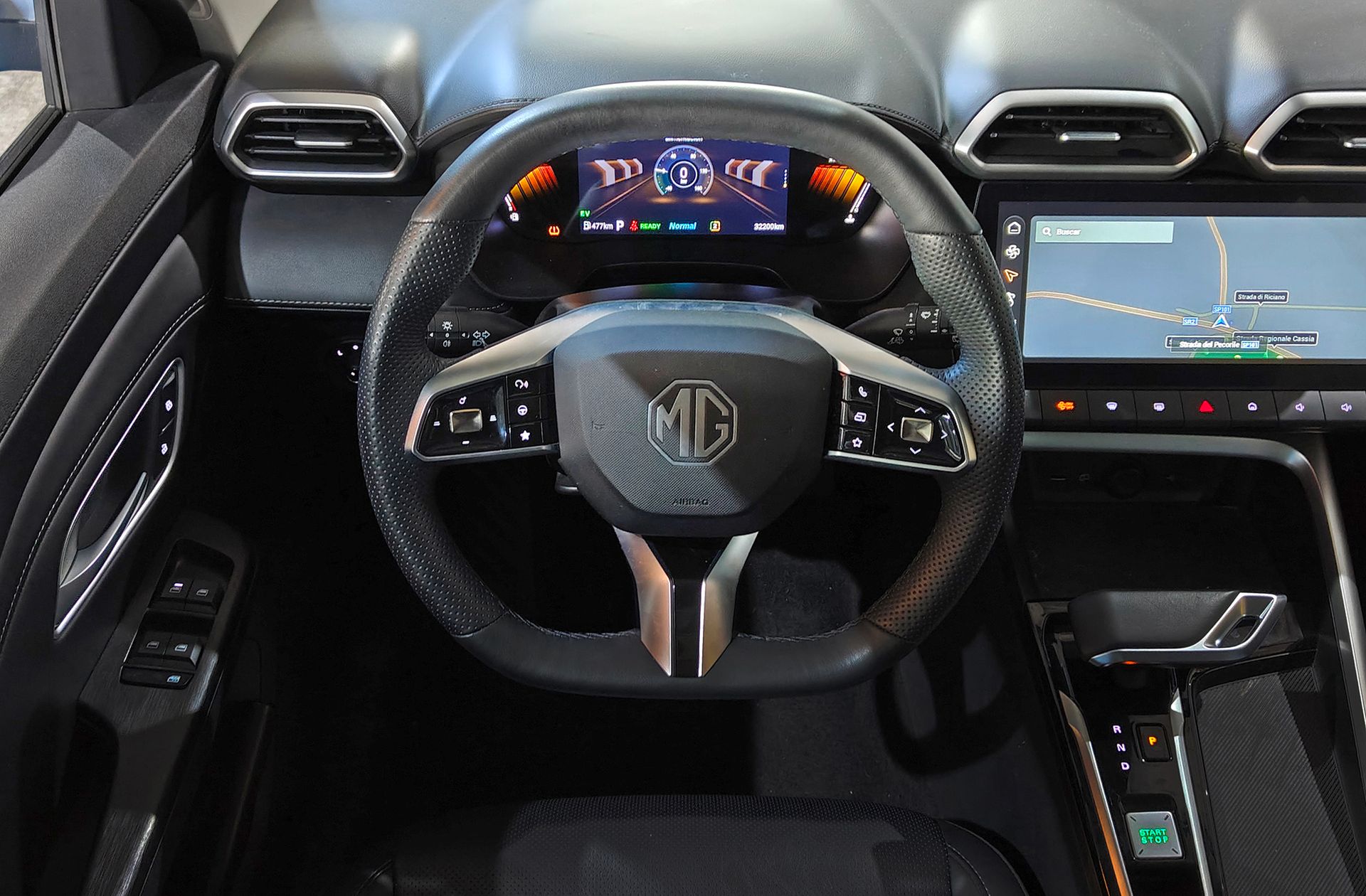 MG ZS 1.5 Hybrid+ Luxury - foto 30