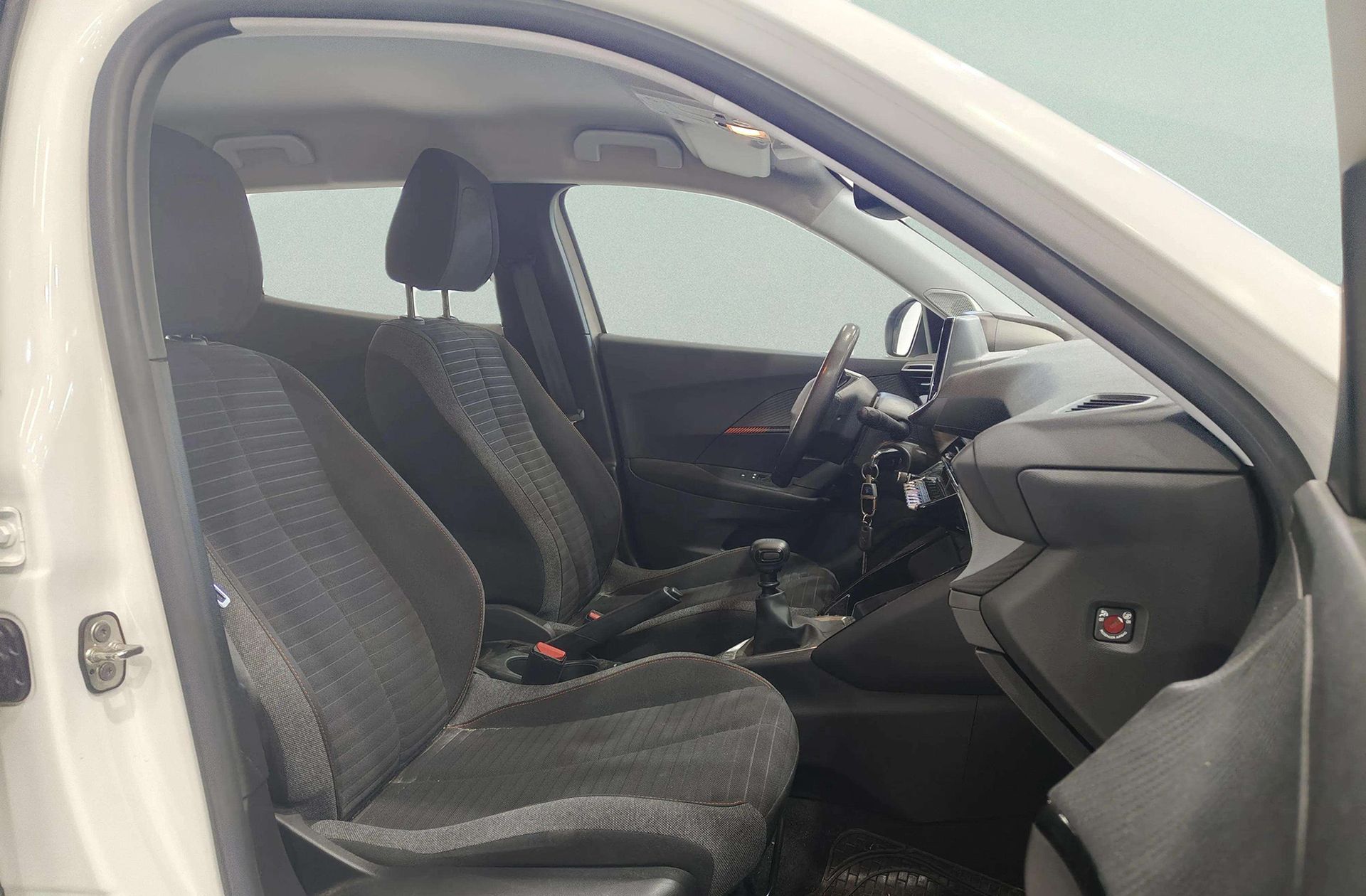 Peugeot 2008 PureTech 100 Active Pack - foto 18