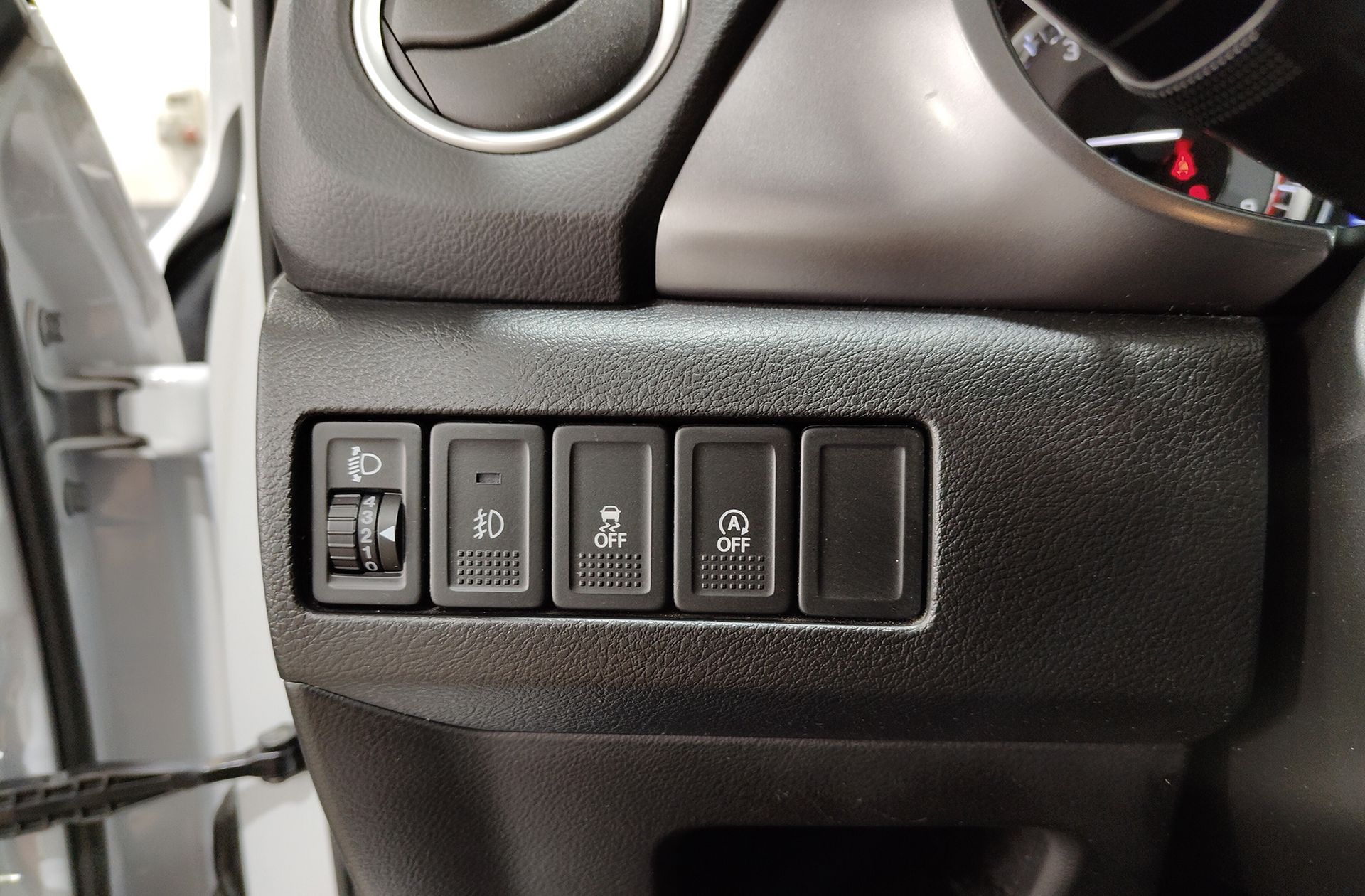 Suzuki Vitara 1.0 T GLE - foto 29
