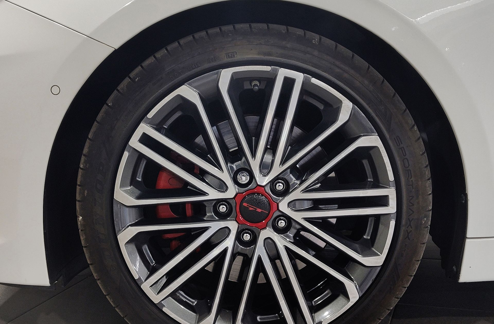 Kia ProCeed 1.6 T-GDi GT DCT - foto 36