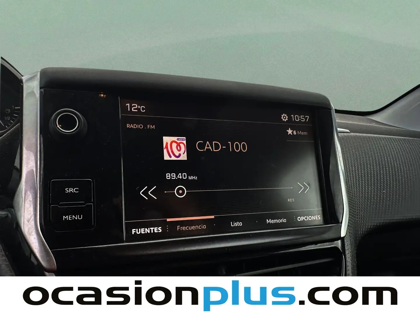 Foto Peugeot 2008 Peugeot 2008 BlueHDi 100 Style (100 CV)