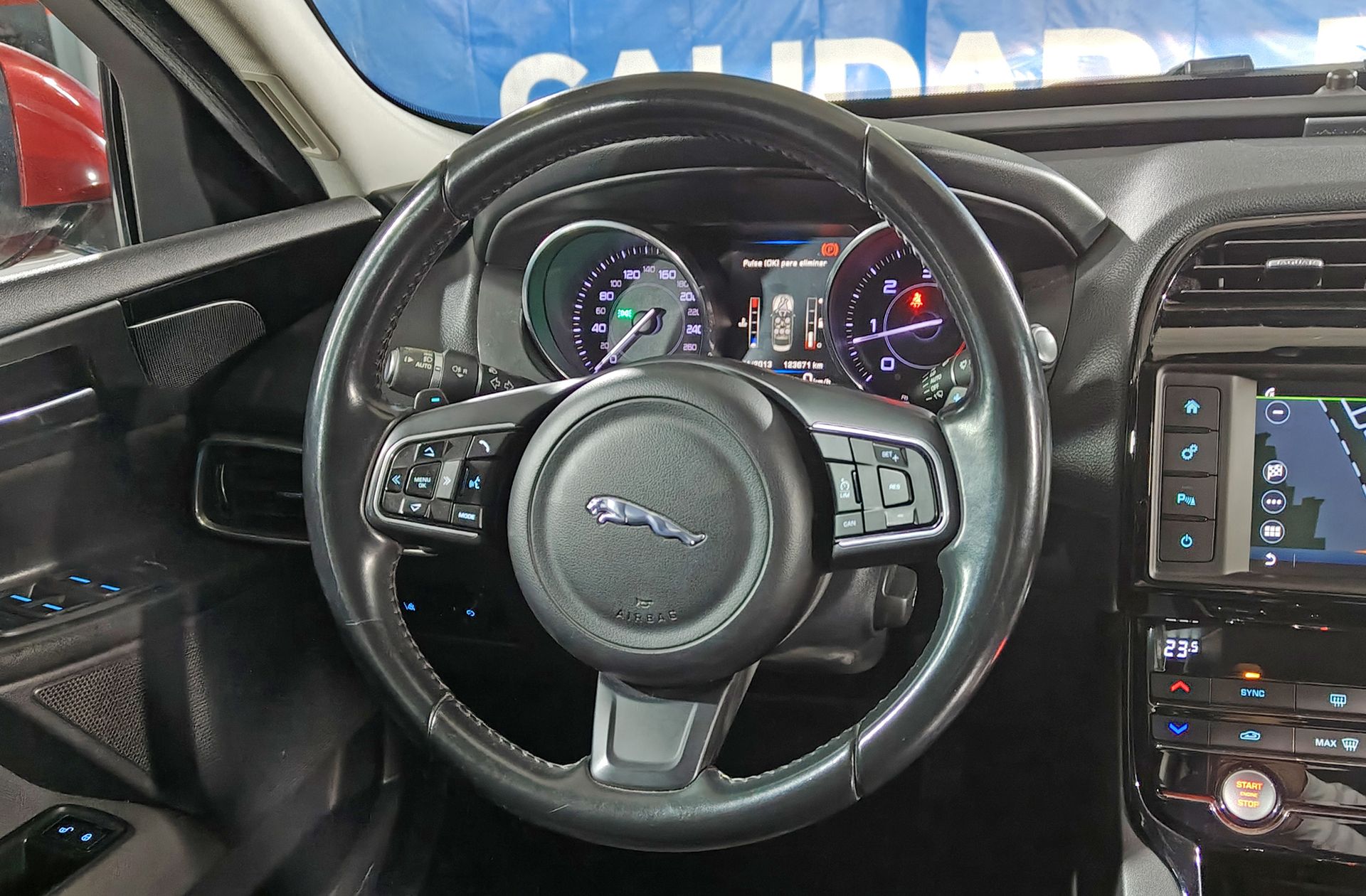 Jaguar XE 2.0 Diesel Pure RWD - foto 27