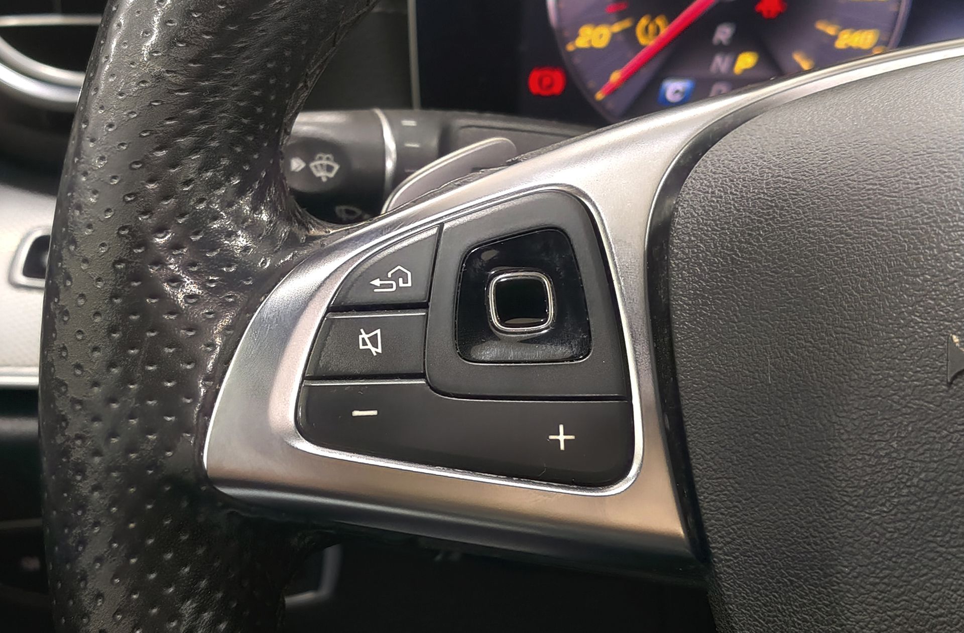 Mercedes-Benz Clase E E 350 d - foto 29