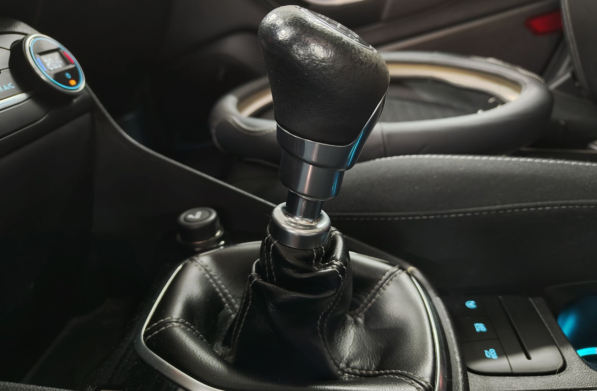 Ford Fiesta 1.0 EcoBoost Titanium - foto 5