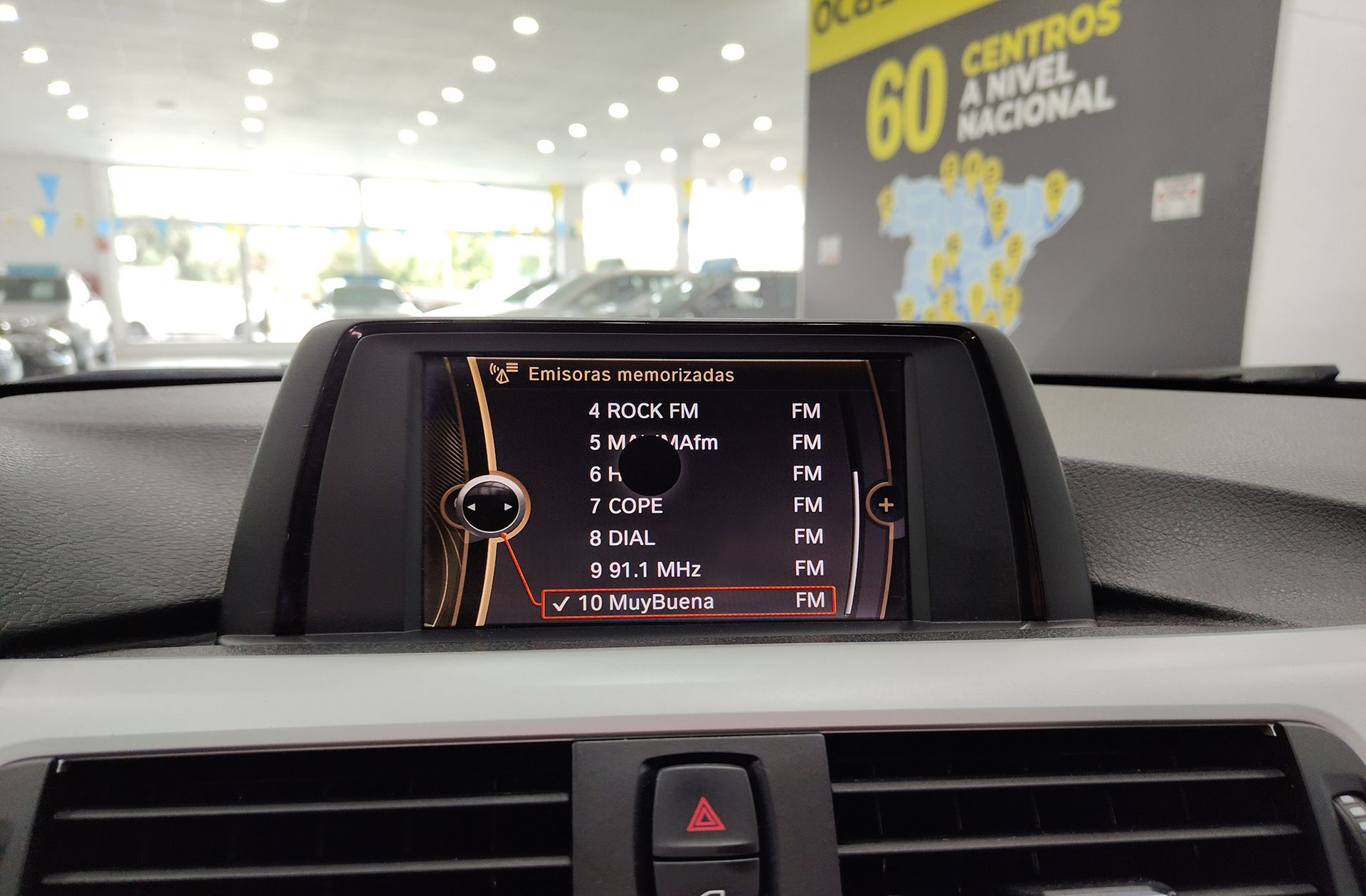 BMW Serie 3 318d - foto 32