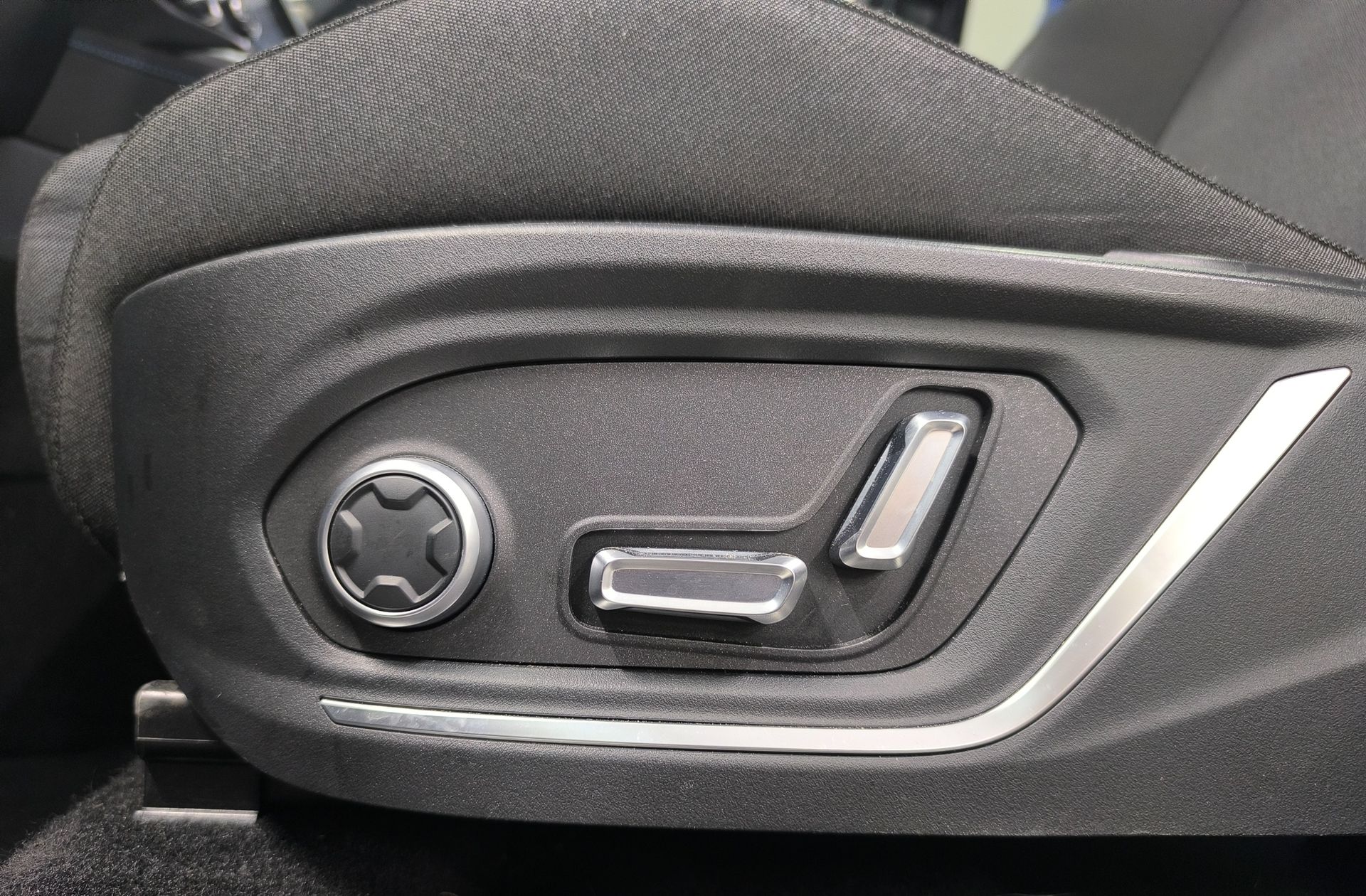 Lynk & Co 01 1.5 PHEV - foto 9