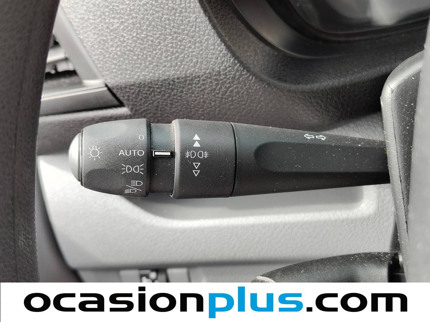 Acabados Fiat Scudo Fiat Scudo Furgon 1.5 BlueHDI L1 Business (120 CV)