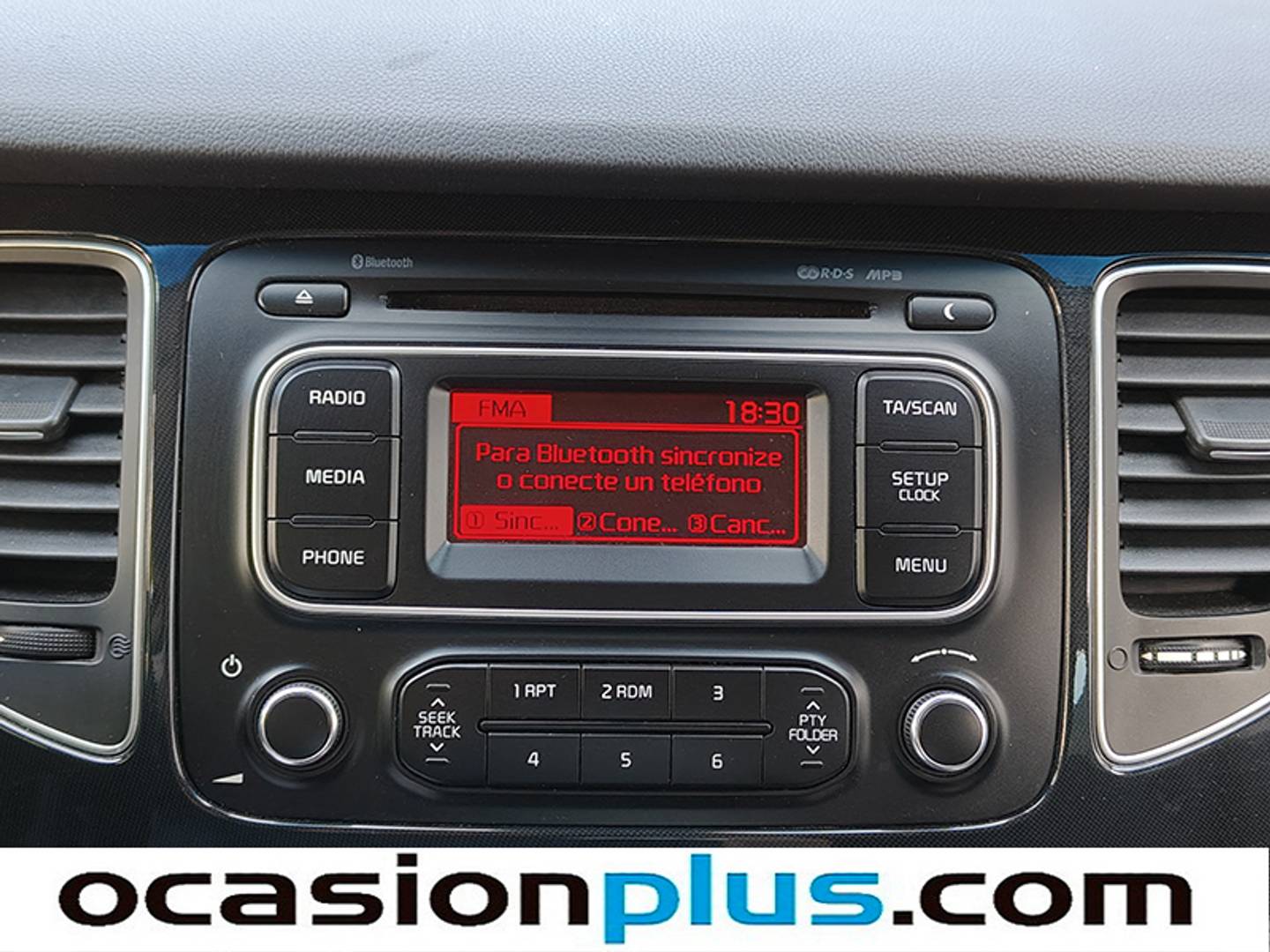 Foto KIA Carens Kia Carens 1.7 CRDi VGT Eco-Dynamic Drive (115 CV) 7 Plazas