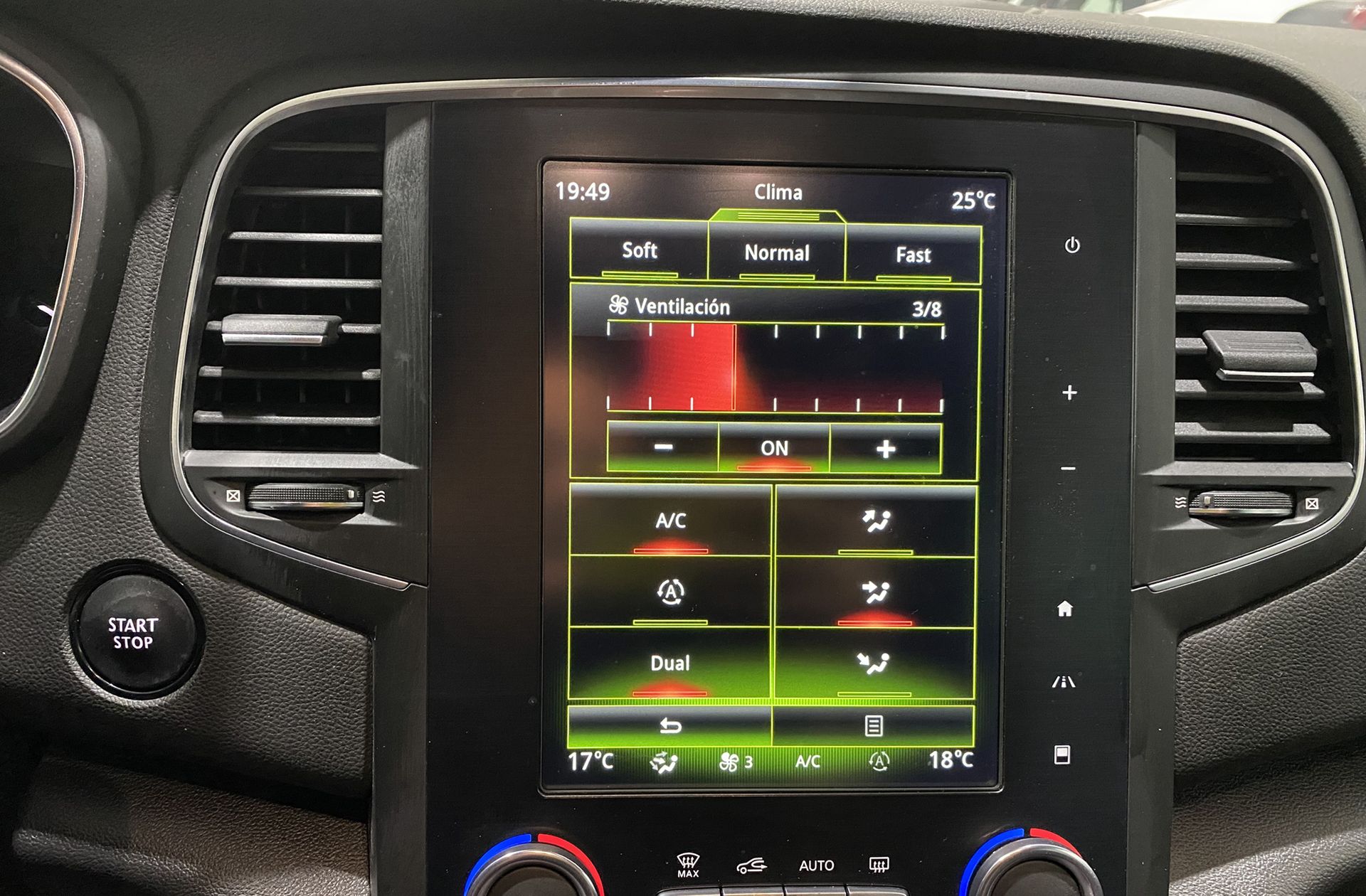 Renault Mégane RS Energy TCe EDC - foto 31
