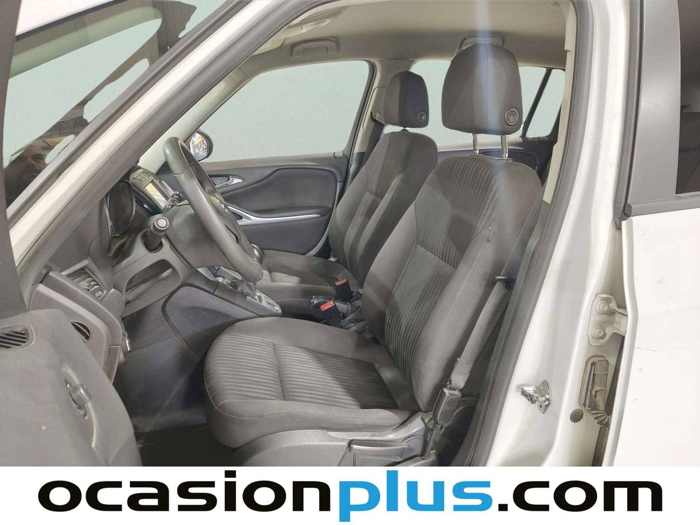 Foto Opel Zafira Tourer Opel Zafira Tourer 1.6 CDTi S&S Expression (120 CV)