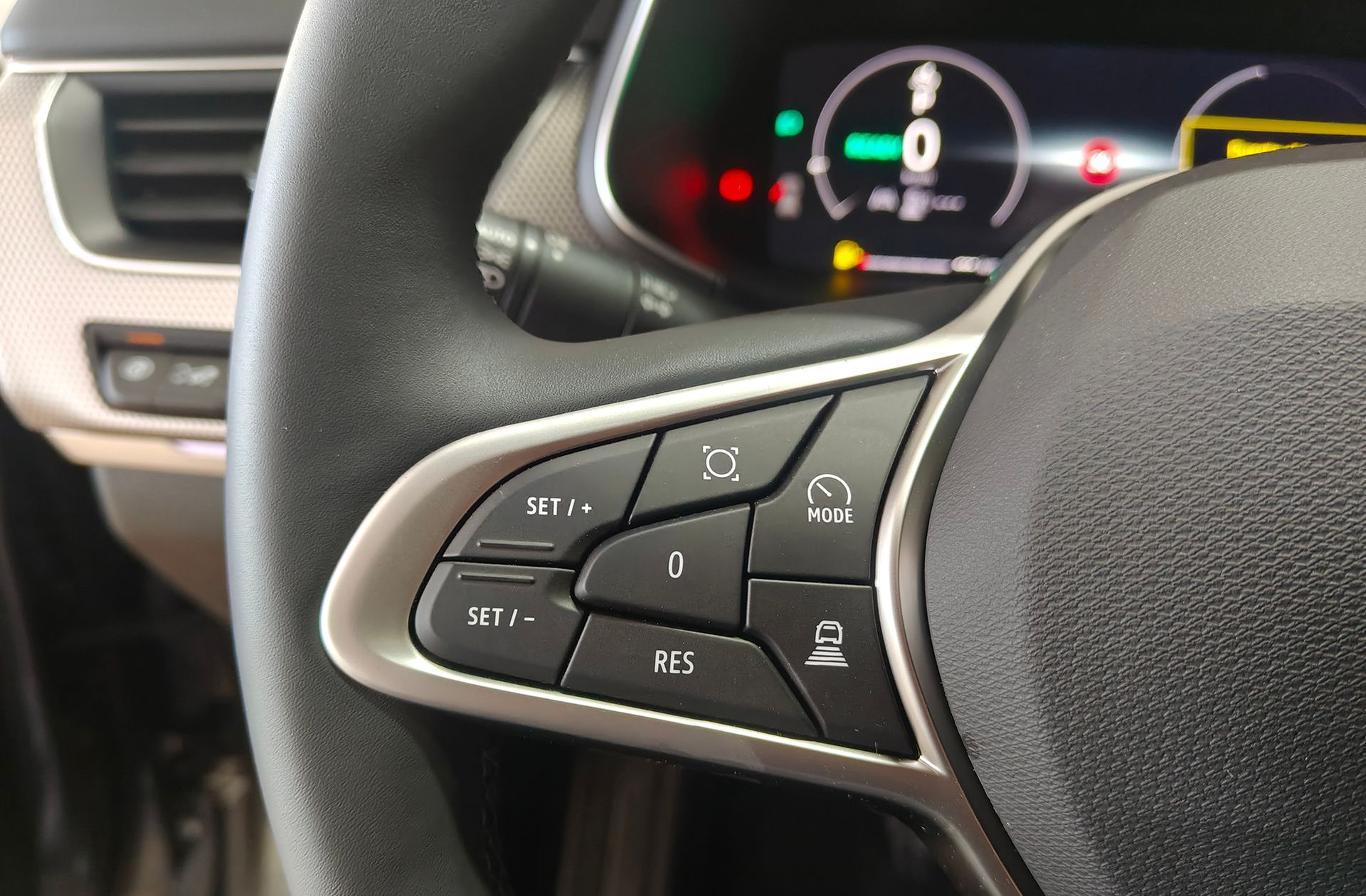 Renault Arkana Techno E-Tech full hybrid - foto 24