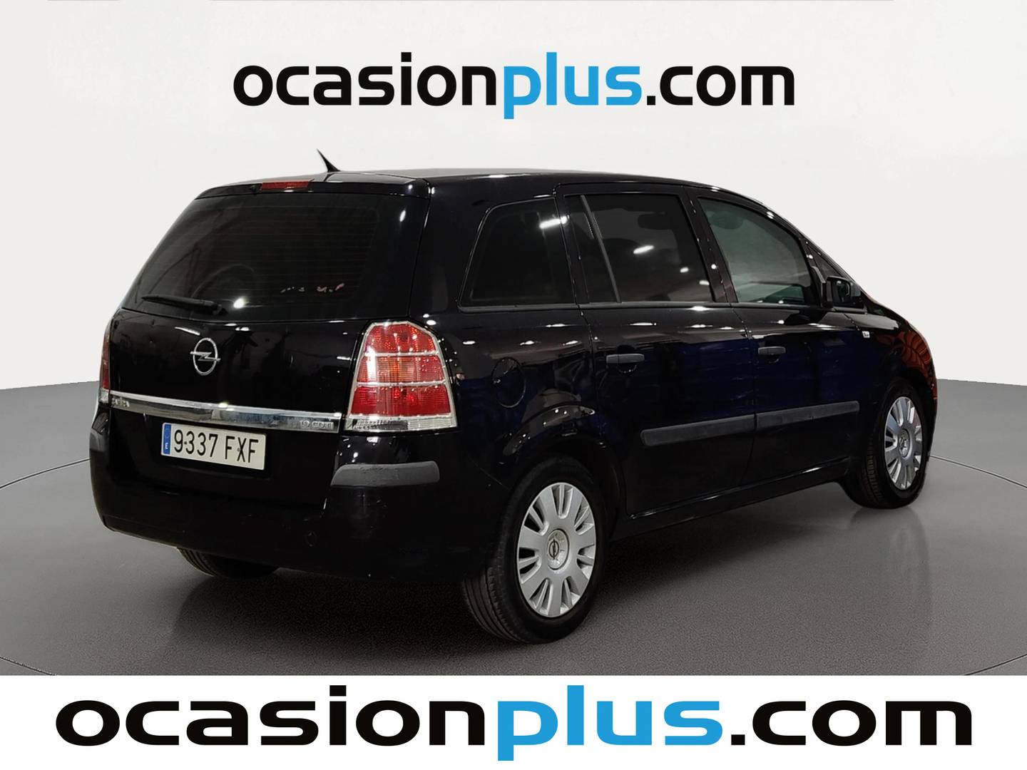 Foto trasera Opel Zafira Opel Zafira 1.9 CDTi Essentia 7 Plazas (100 CV) derecha
