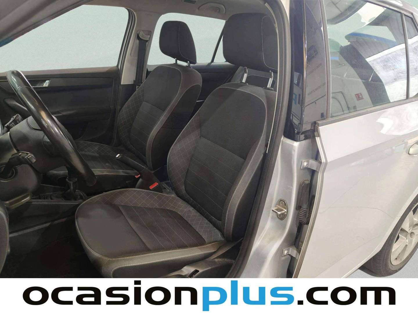 Skoda Fabia Skoda Fabia 1.0 MPI Like (75 CV) seminuevo