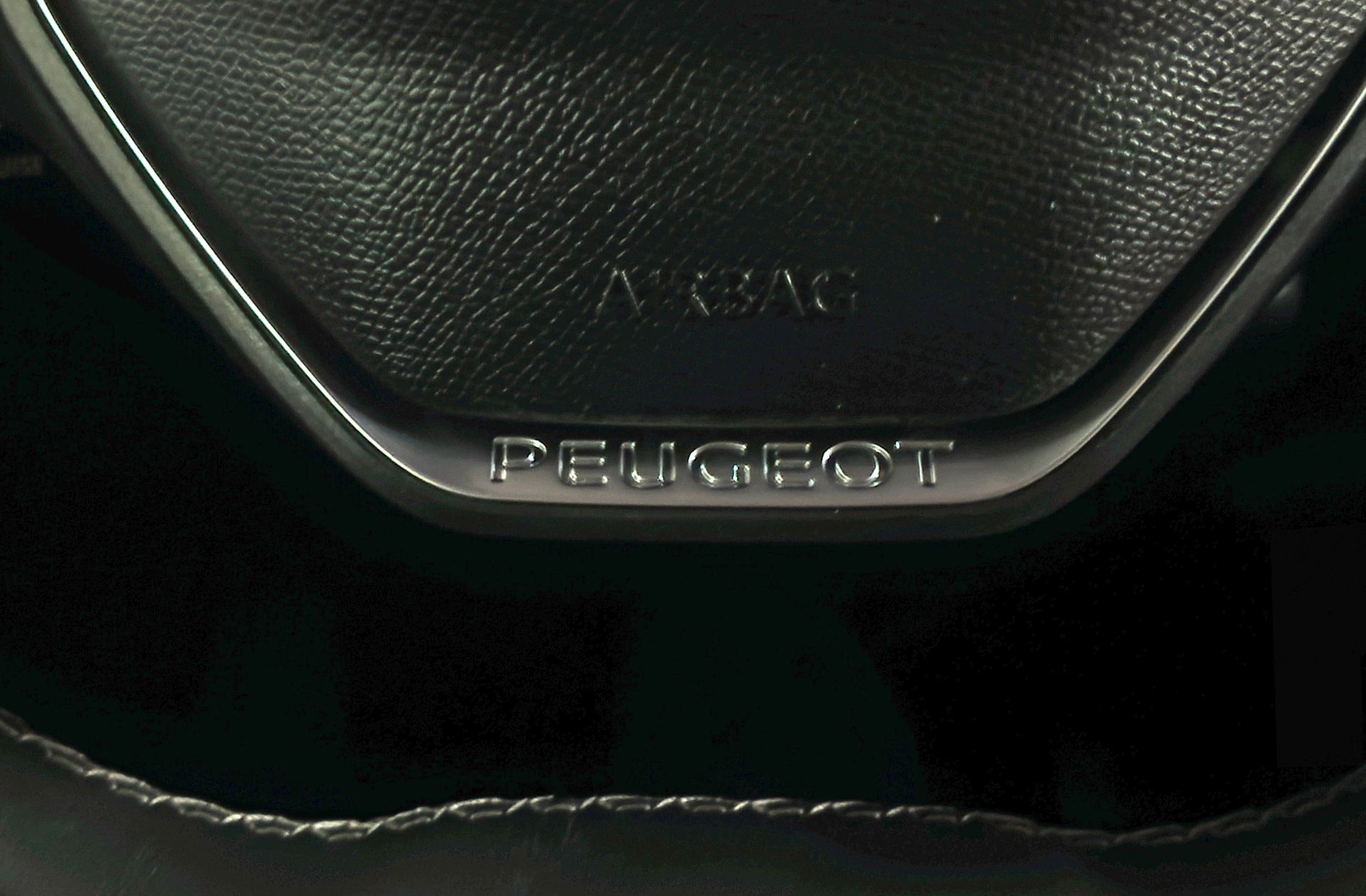Peugeot 508 PureTech 180 Allure EAT8 - foto 35