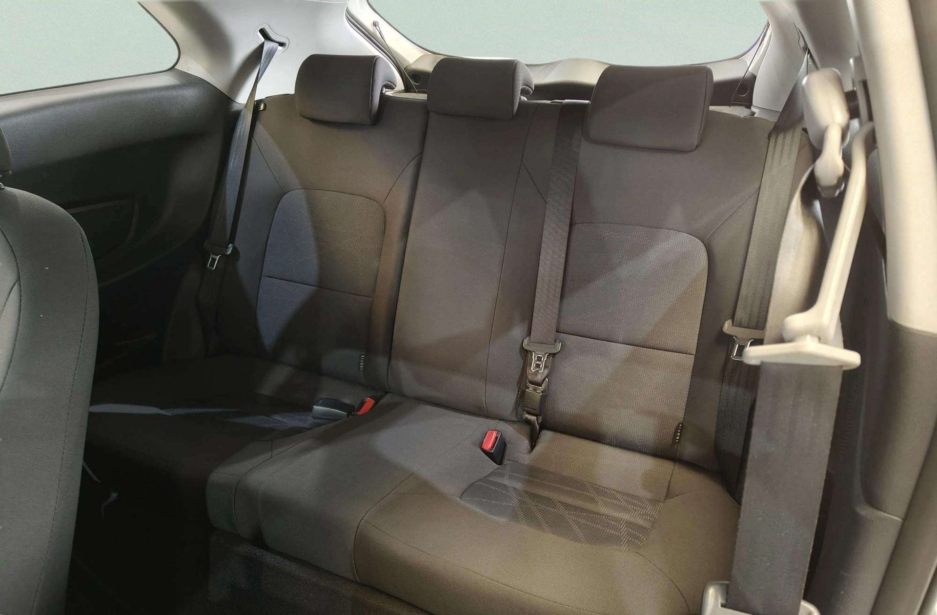 Kia Rio 1.2 Cvvt Concept - foto 10