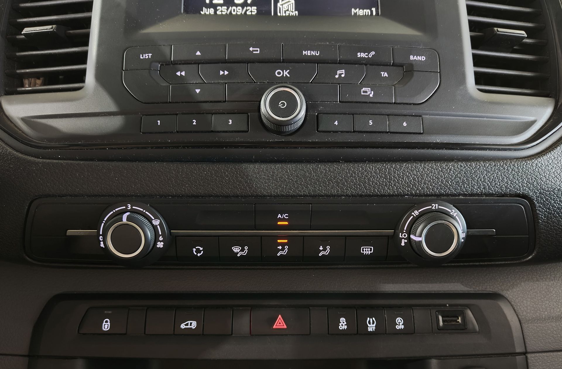 Fiat Scudo Furgon 2.0 BlueHDi L3 Business - foto 23