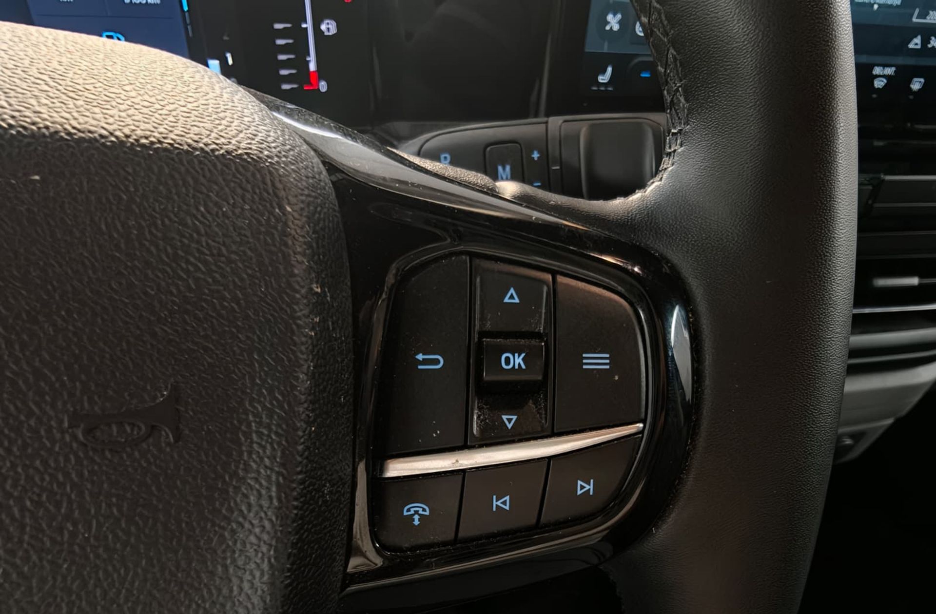 Ford Tourneo Custom 2.0 EcoBlue L1 Titanium X 8 plazas - foto 29