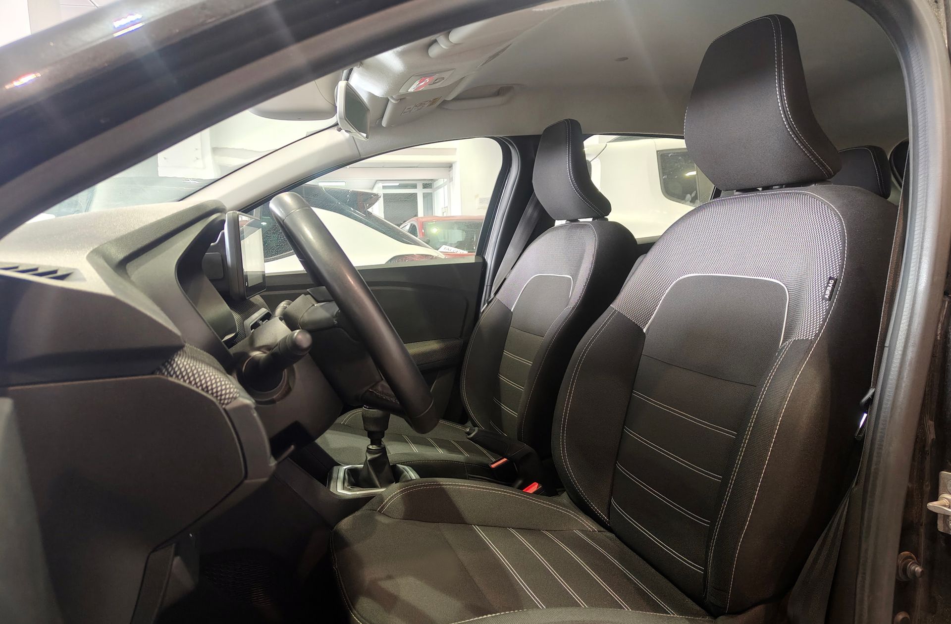 Dacia Sandero Expression TCe - foto 9