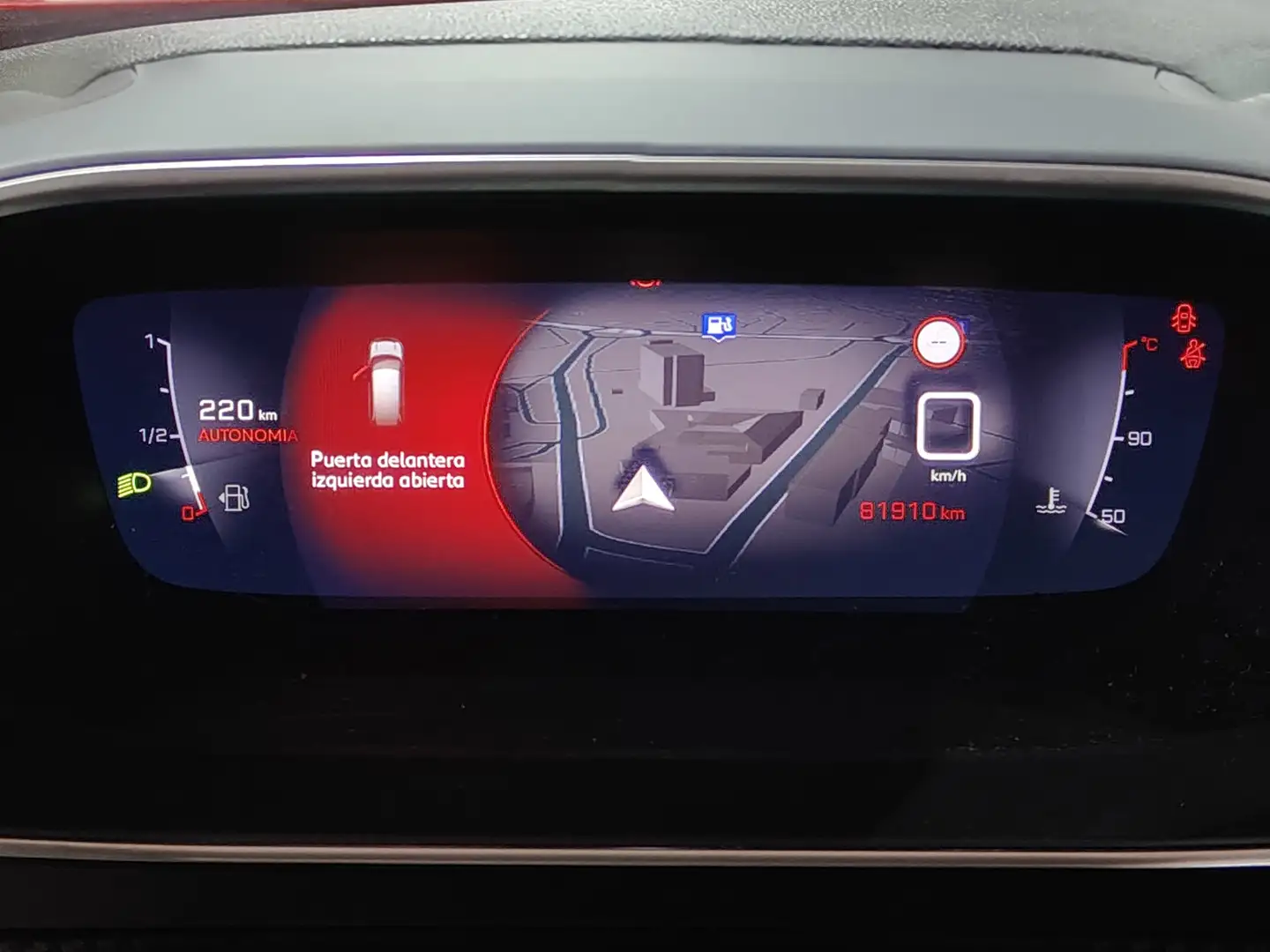 Foto Peugeot 2008 Peugeot 2008 BlueHDi 100 S&S Allure (100 CV)