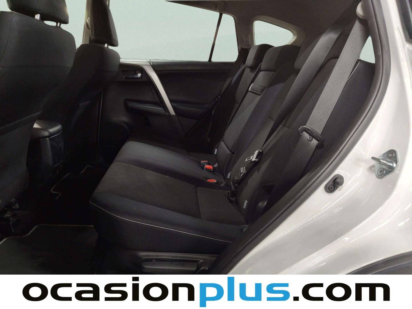 Foto asientos traseros Toyota Rav4 Toyota Rav4 2.5l hybrid Advance 4WD (197 CV)