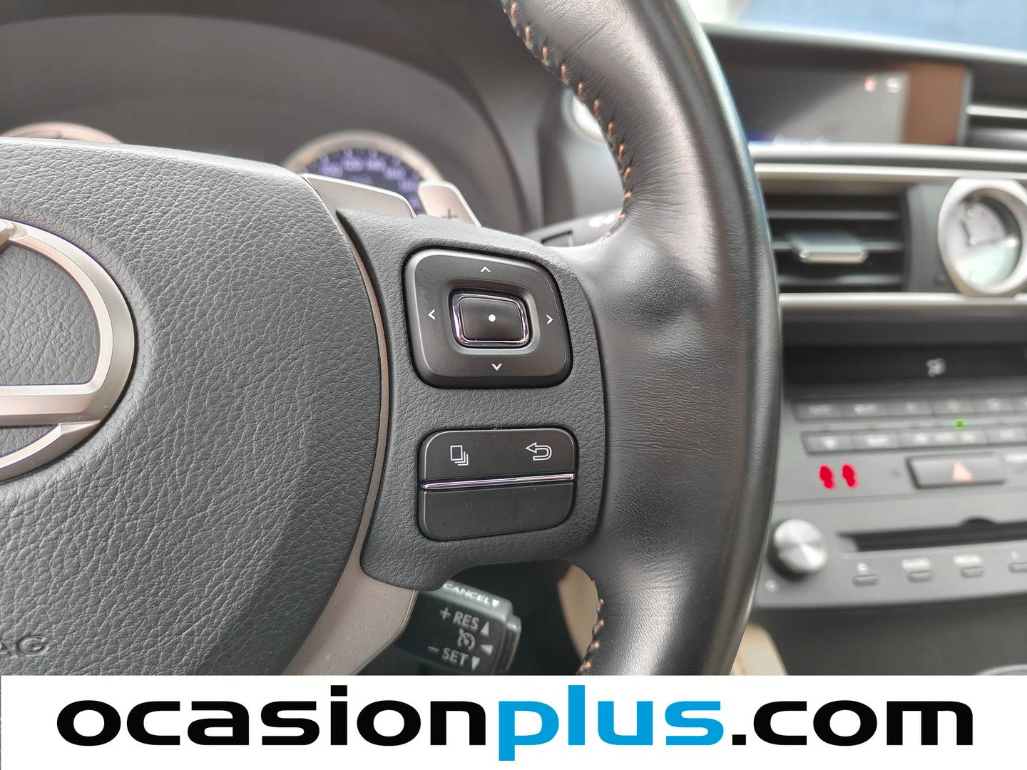 Lexus RC Lexus RC 300h Executive (223 CV) 223cv