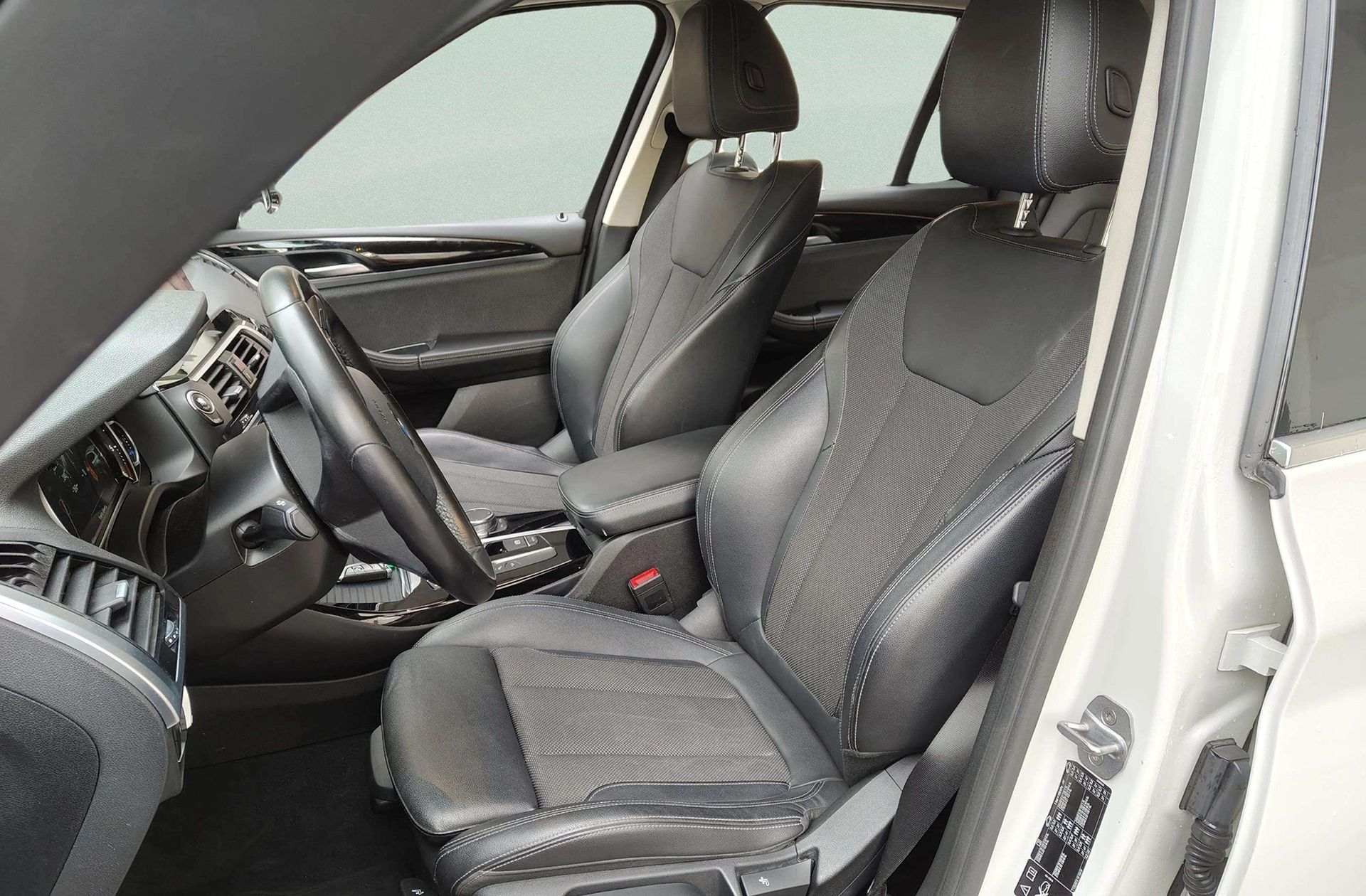 BMW X3 xDrive20d - foto 11