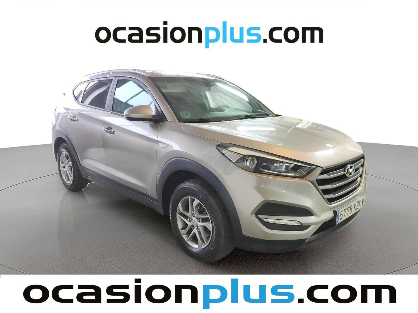 Foto delantera Hyundai Tucson Hyundai Tucson 1.6 GDI BlueDrive Essence 4x2 (131 CV) derecha