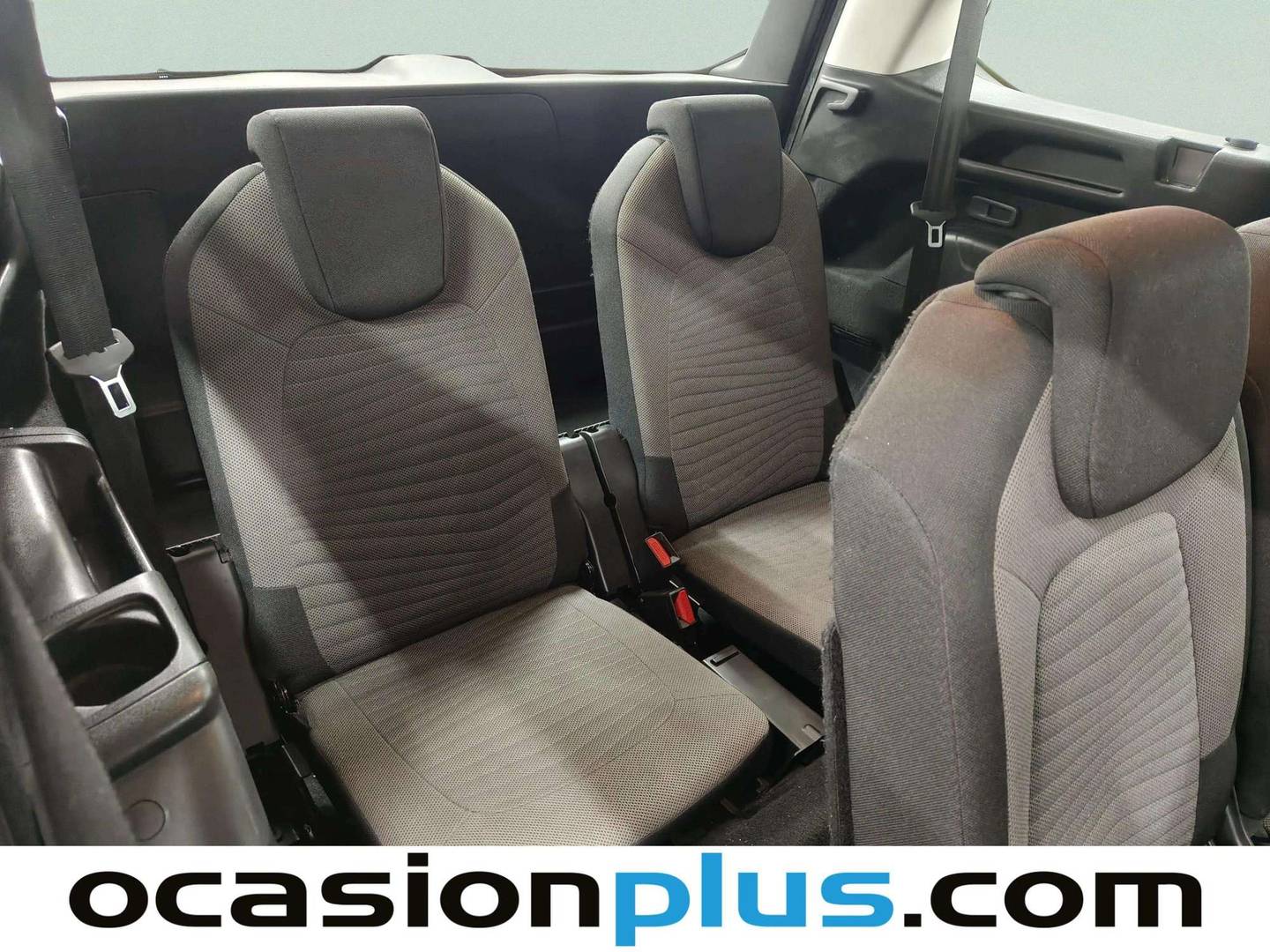 Extras y acabados del Citroën Grand C4 Spacetourer Citroën Grand C4 Spacetourer BlueHDi 130 S&S C-Series (131 CV)