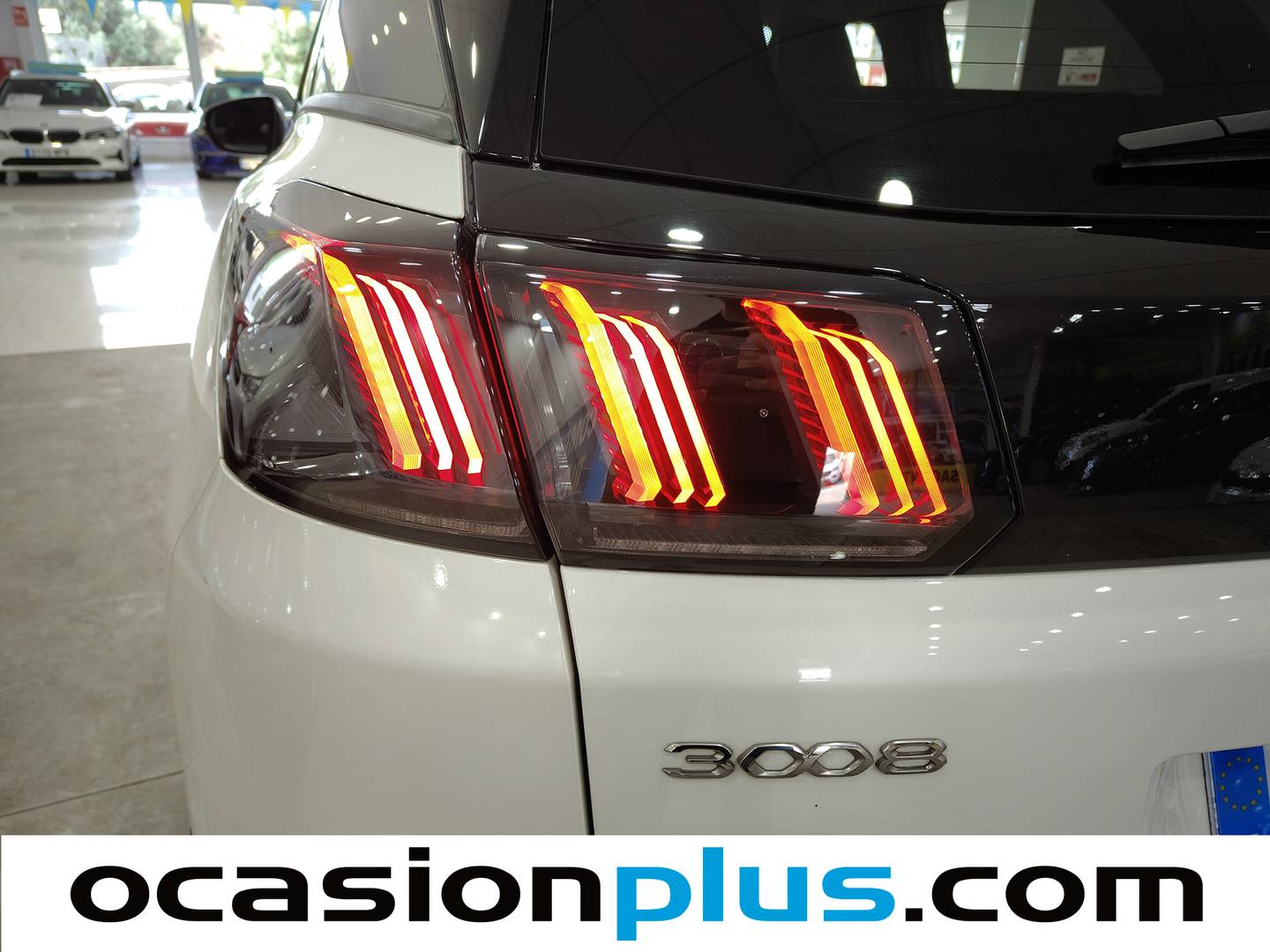 Peugeot 3008 Peugeot 3008 PureTech 130 S&S Roadtrip EAT8 (130 CV) km 0