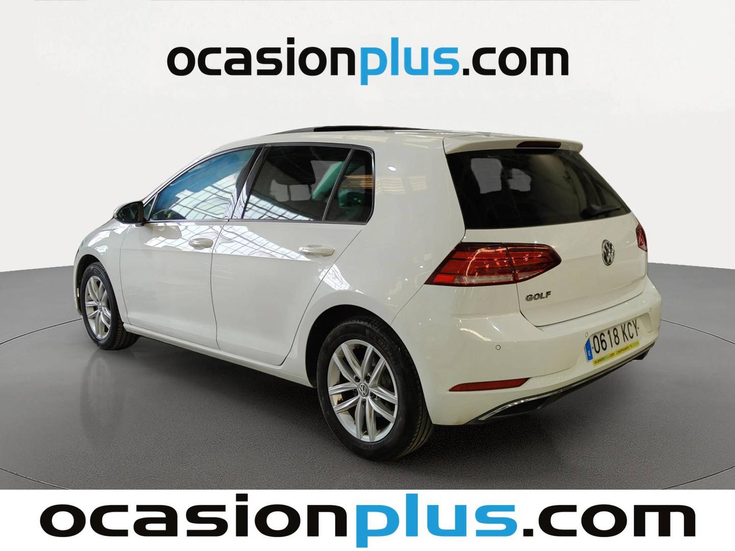Foto trasera Volkswagen Golf Volkswagen Golf Advance 1.4 TSI (125 CV) izquierda