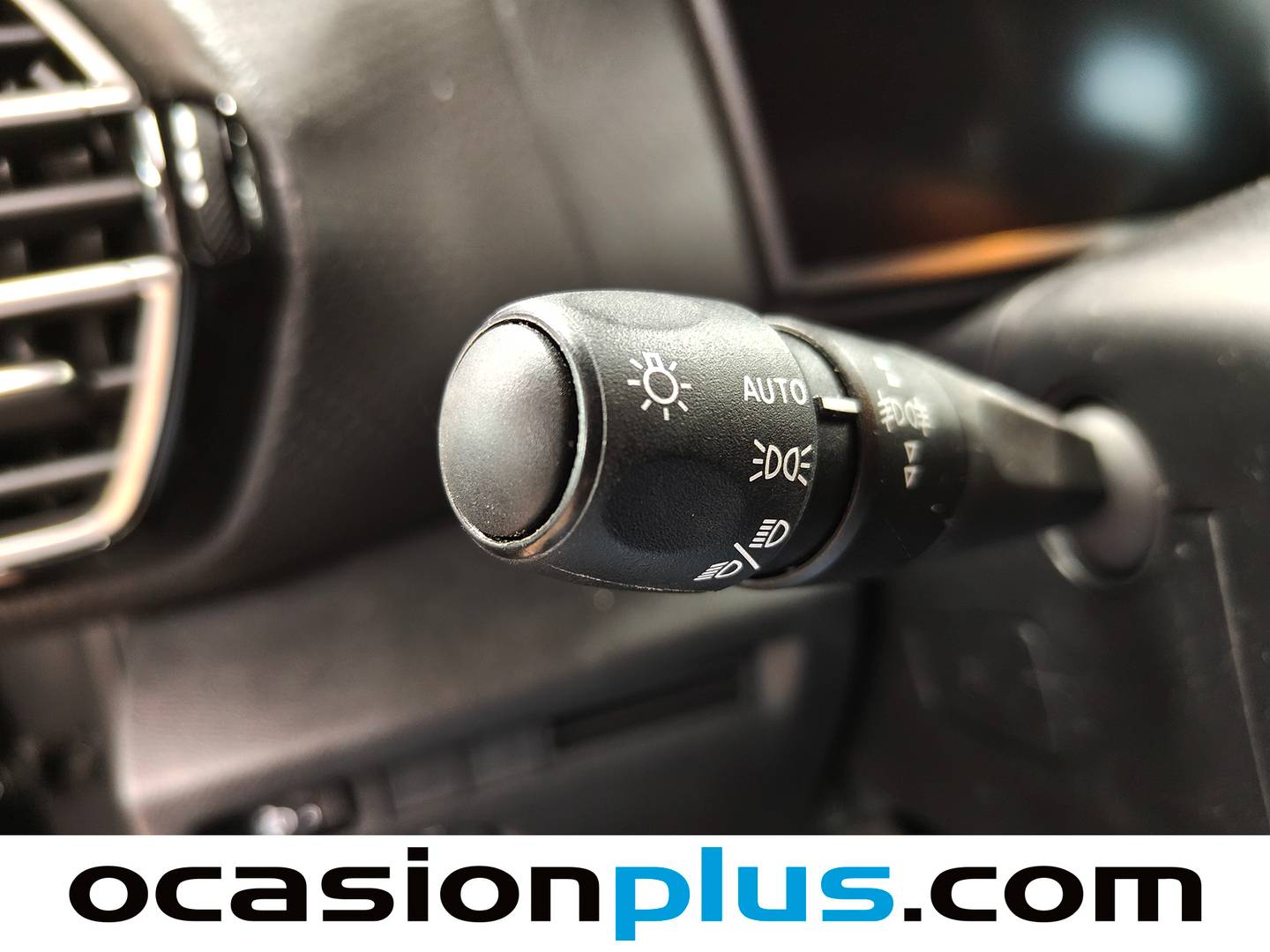 Citroën C4 Citroën C4 Hybrid 136 e-DCS6 Max (136 CV) 136cv