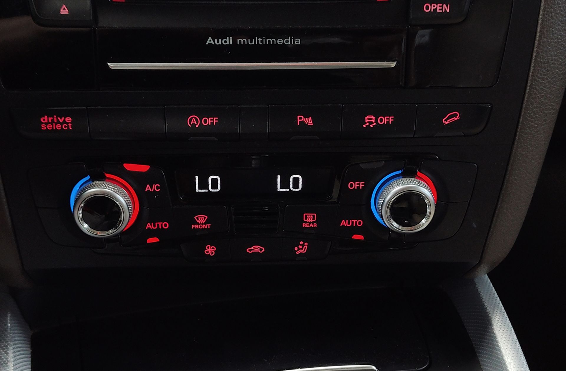 Audi Q5 S line 2.0 TDI clean diesel quattro S tronic - foto 37