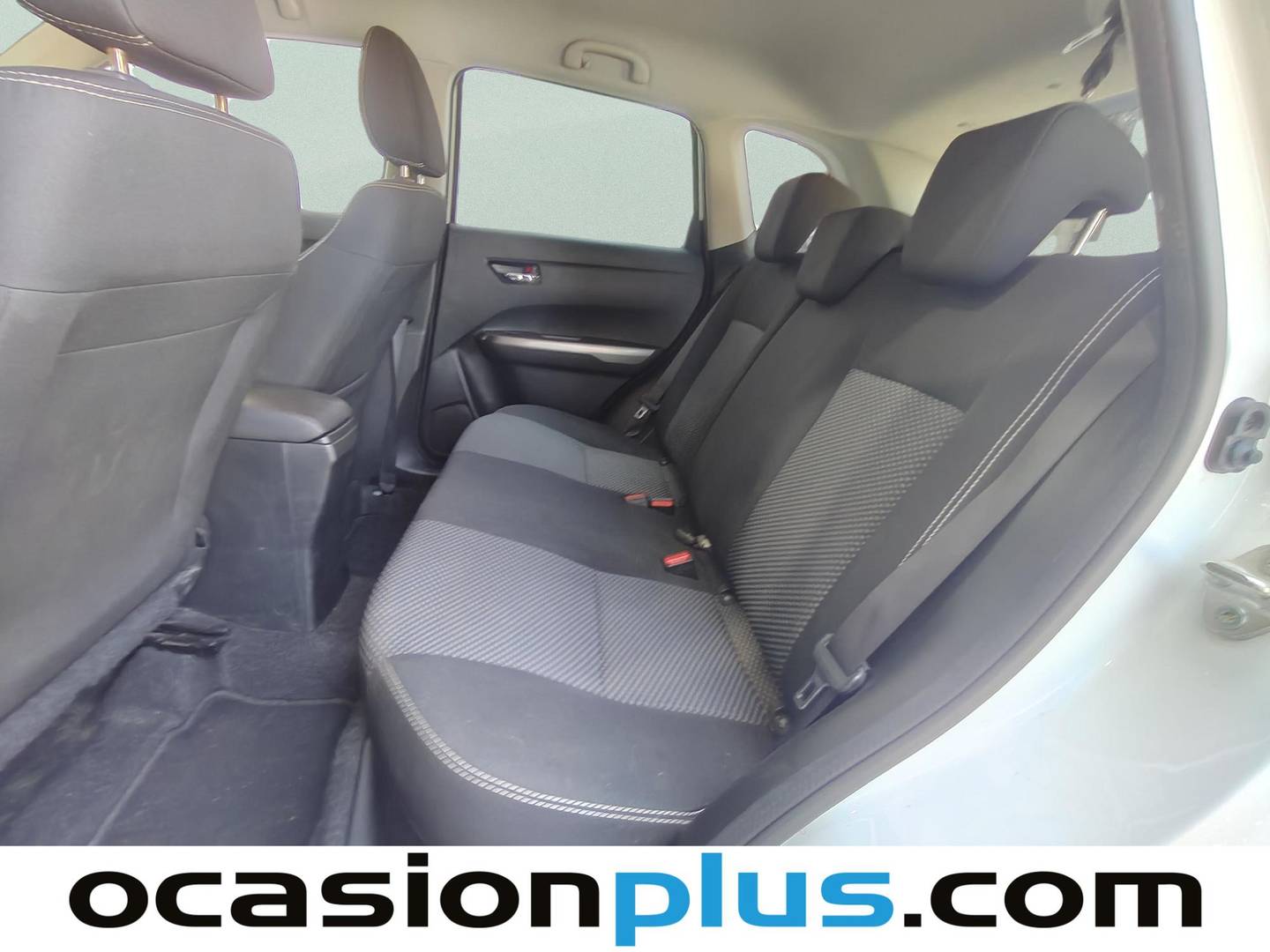 Foto asientos traseros Suzuki Vitara Suzuki Vitara 1.0 Turbo GLE 4WD (111 CV)