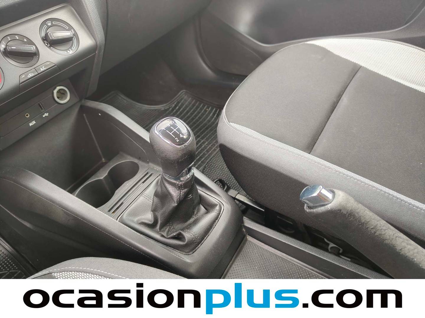 Skoda Fabia Skoda Fabia 1.0 MPI Ambition (75 CV) de segunda mano