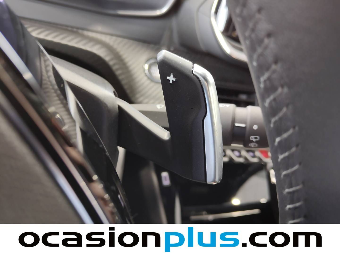 Peugeot 2008 Peugeot 2008 Allure Hybrid eDCS6 (145 CV) 2025