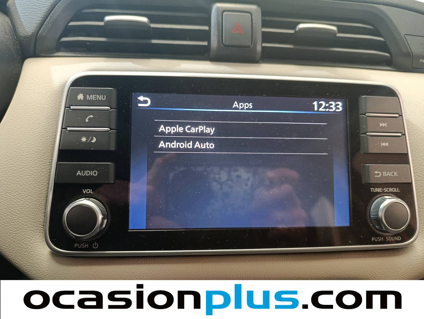 Extras y acabados del Nissan Micra Nissan Micra IG-T 92 Acenta CVT (92 CV)