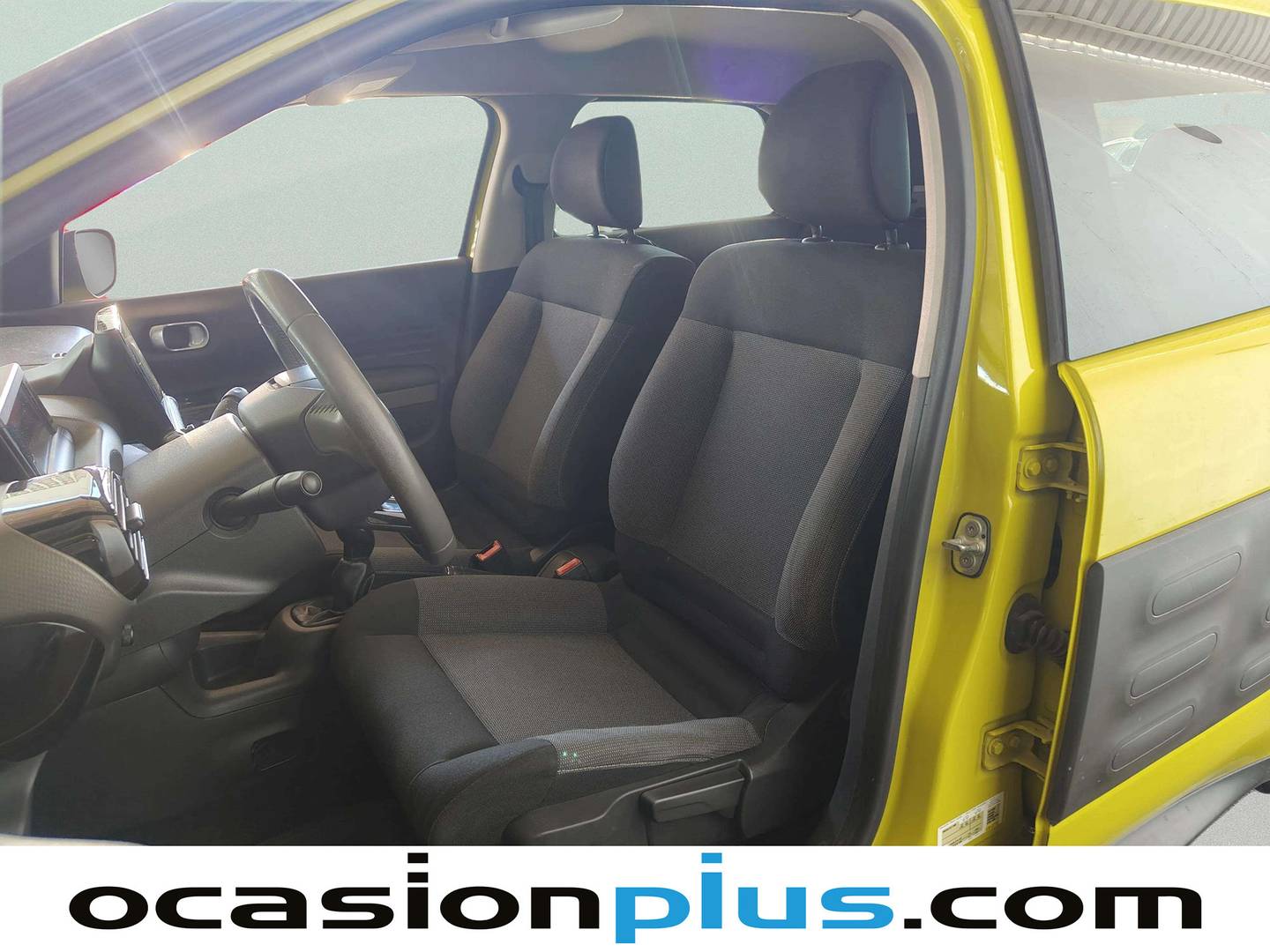 Foto asientos delanteros Citroën C4 Cactus Citroën C4 Cactus PureTech 82 Feel Edition (82 CV)