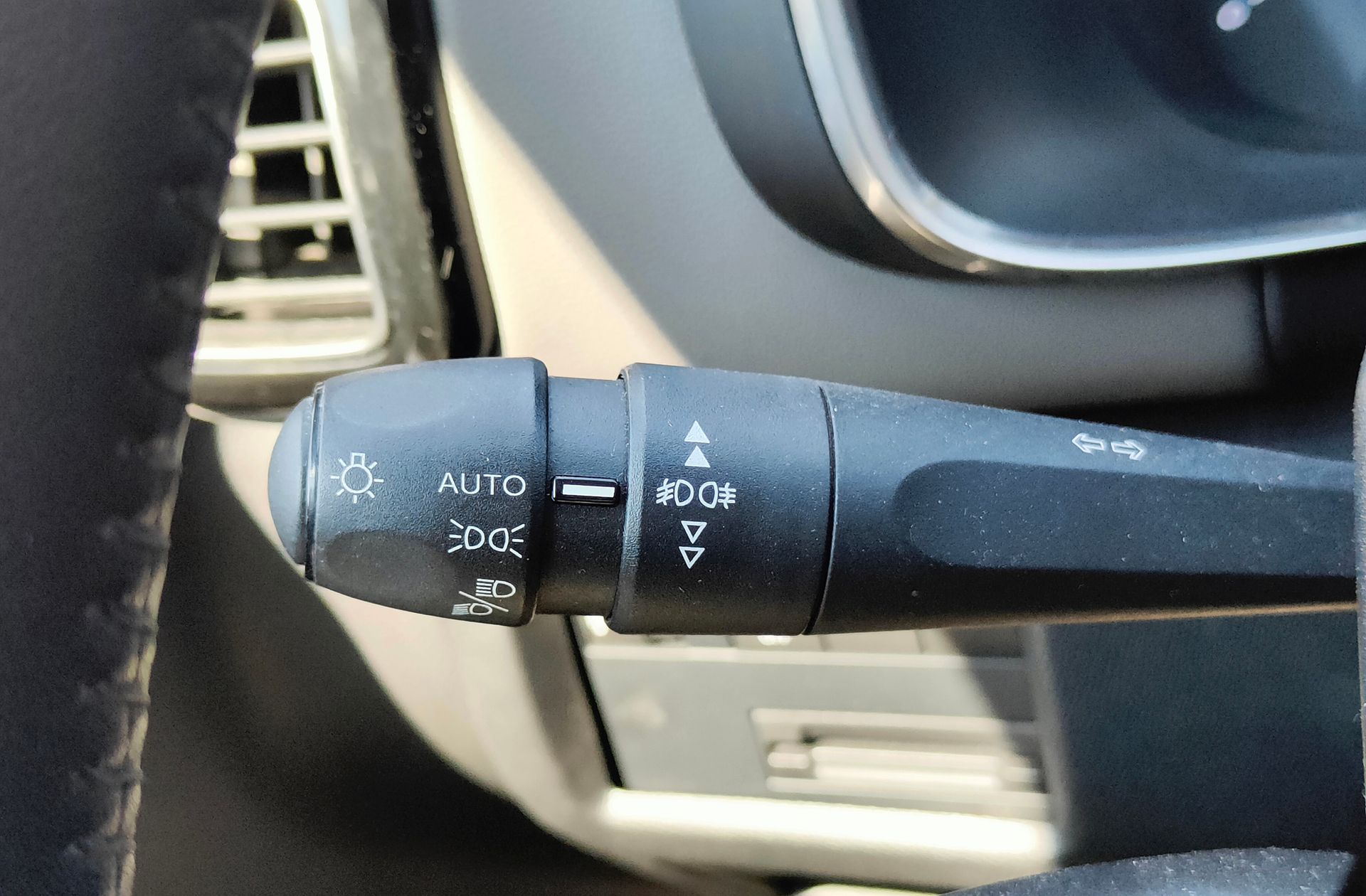 Citroën C5 Aircross BlueHDi 130 Live - foto 21