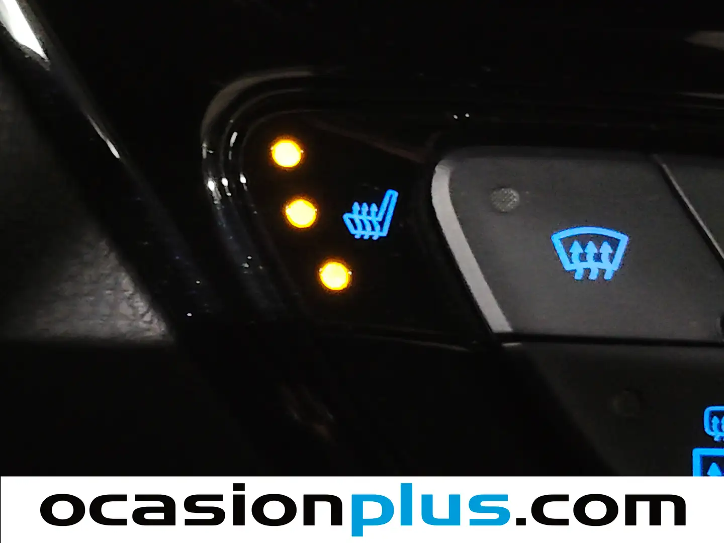 Foto Toyota C-HR Toyota C-HR 1.8 125H Dynamic Plus (122 CV)