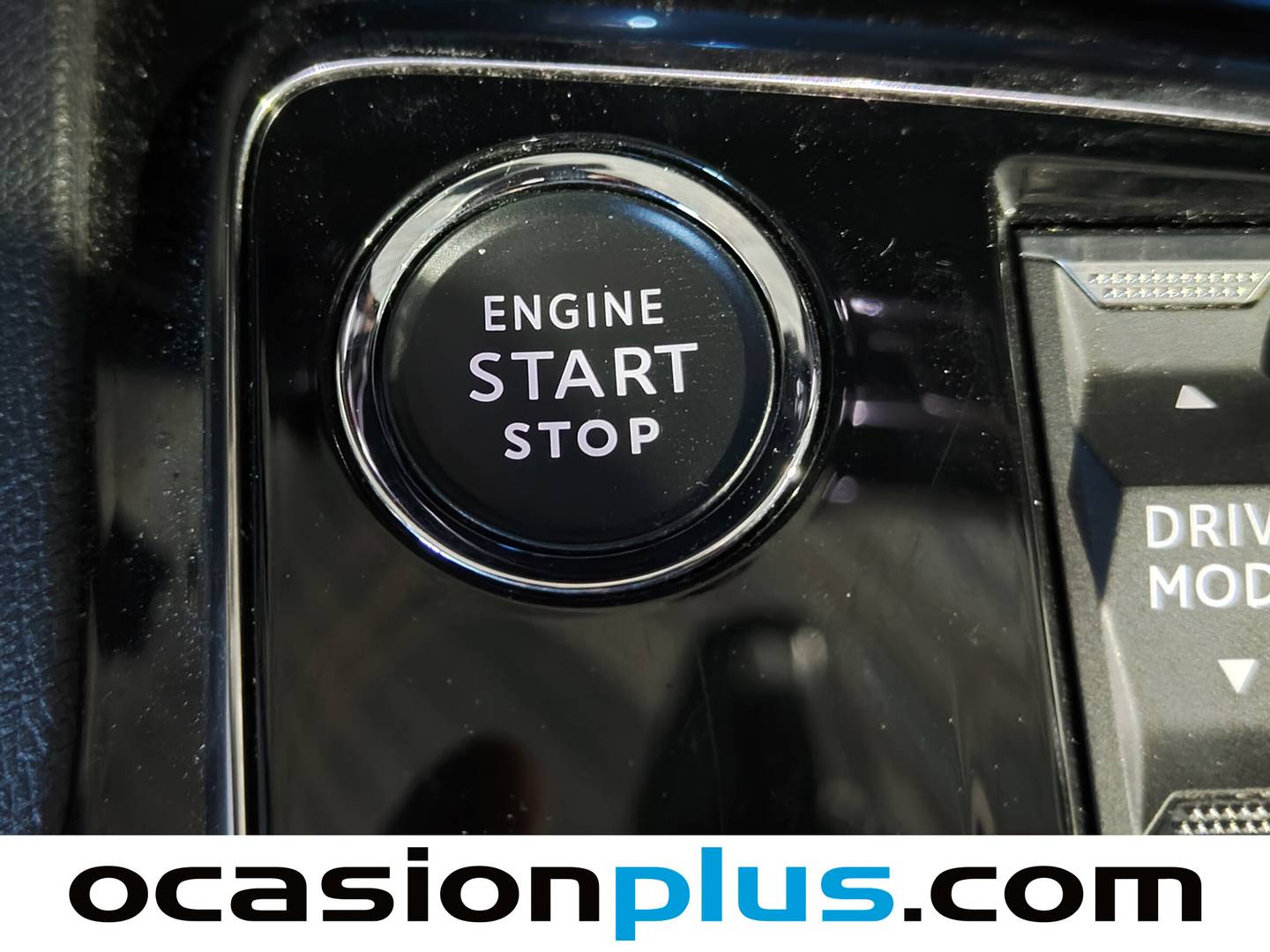 Foto Peugeot 3008 Peugeot 3008 PureTech 130 S&S Allure Pack EAT8  (130 CV)