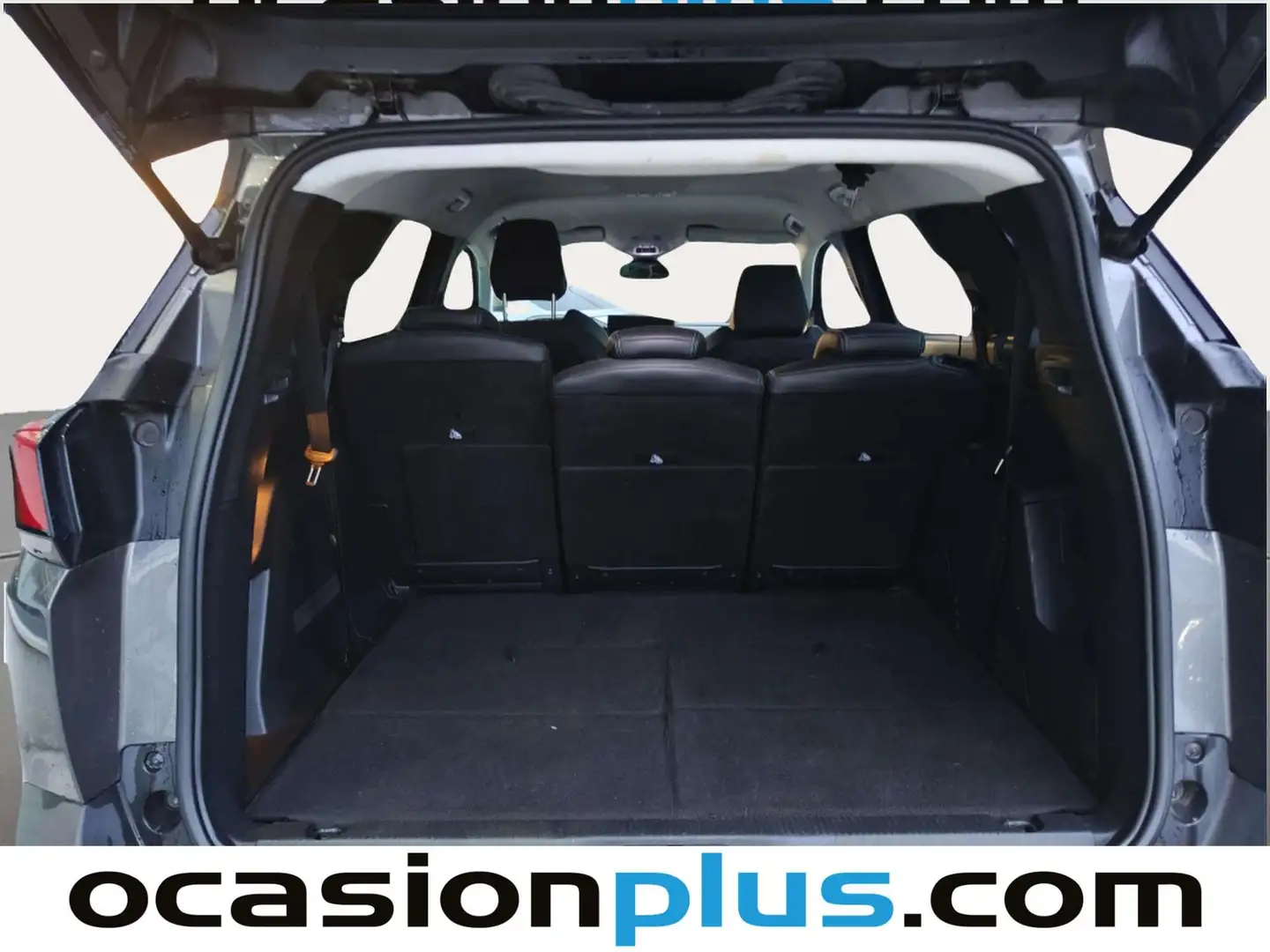 Foto Peugeot 5008 Peugeot 5008 PureTech 130 S&S Allure EAT8 (130 CV)