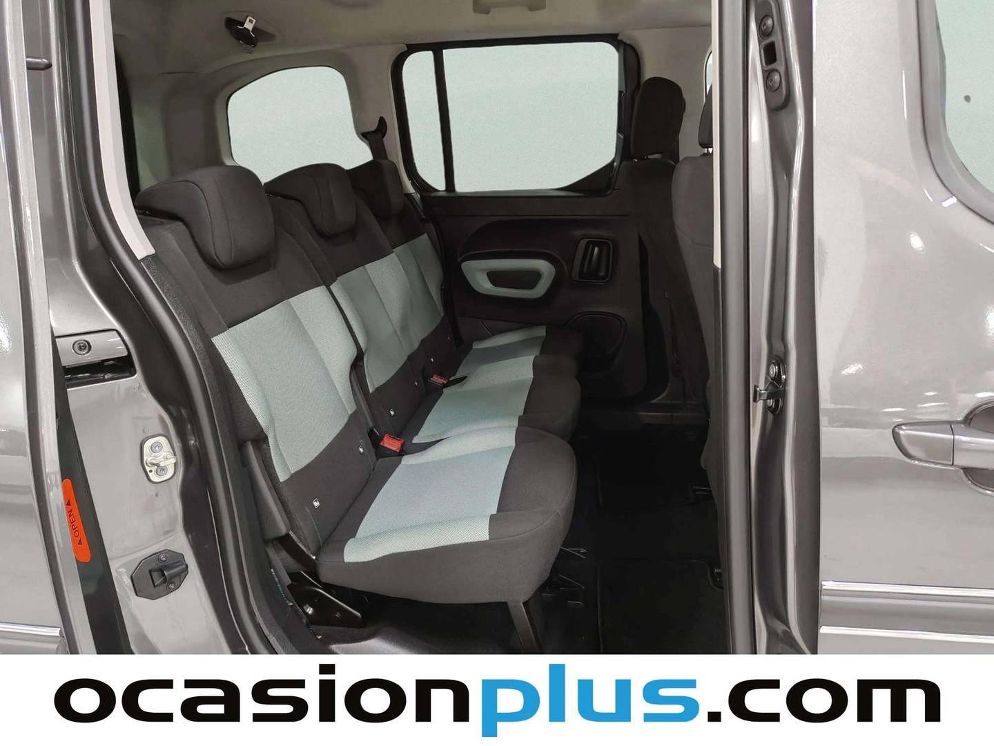 Citroën Berlingo Citroën Berlingo Combi BlueHDi 130 S&S Talla M 100 años (130 CV) al mejor precio