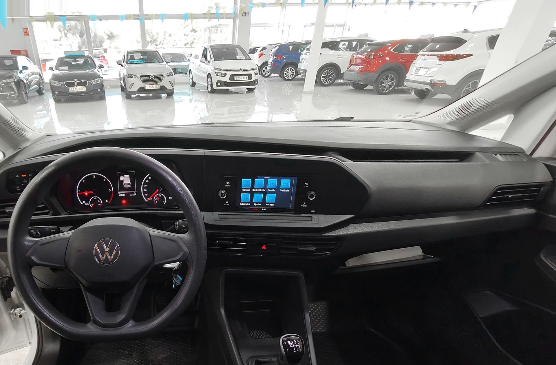 Volkswagen Caddy Cargo 2.0 TDI - foto 6