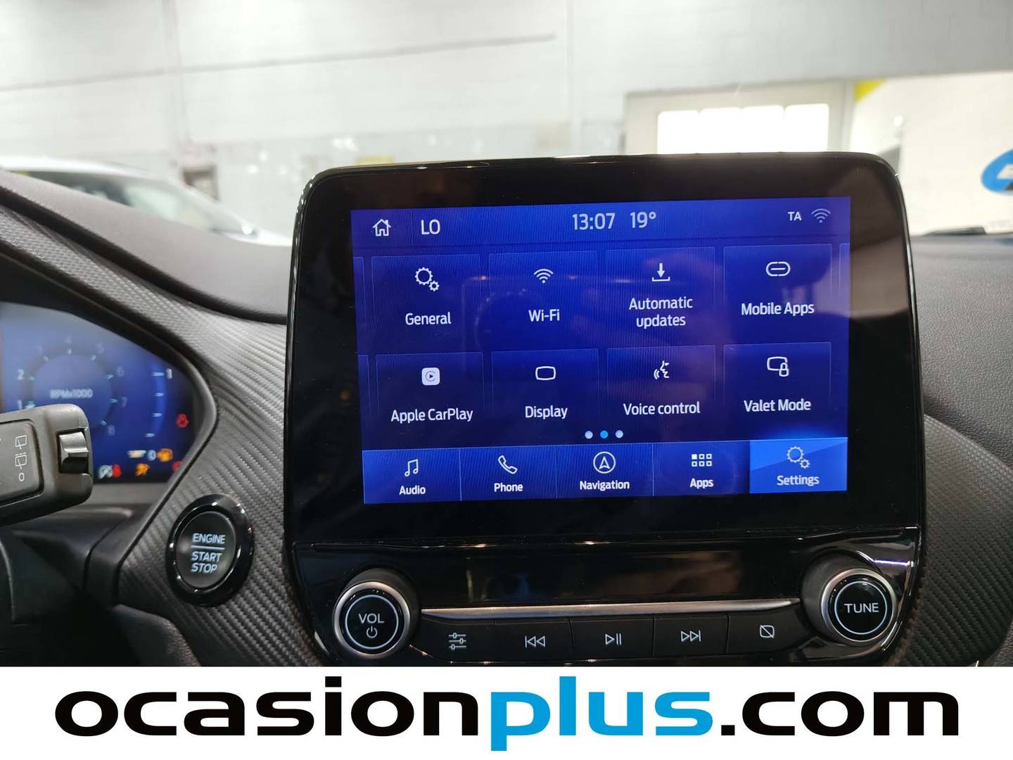 Foto Ford Puma Ford Puma 1.0 EcoBoost MHEV ST-Line X Auto  (155 CV)