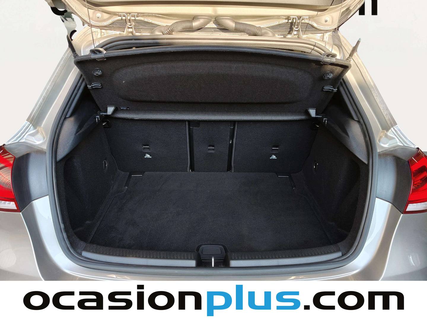 Fotos maletero Mercedes Clase A Mercedes-Benz Clase A Clase A 180 d (116 CV) Pack AMG