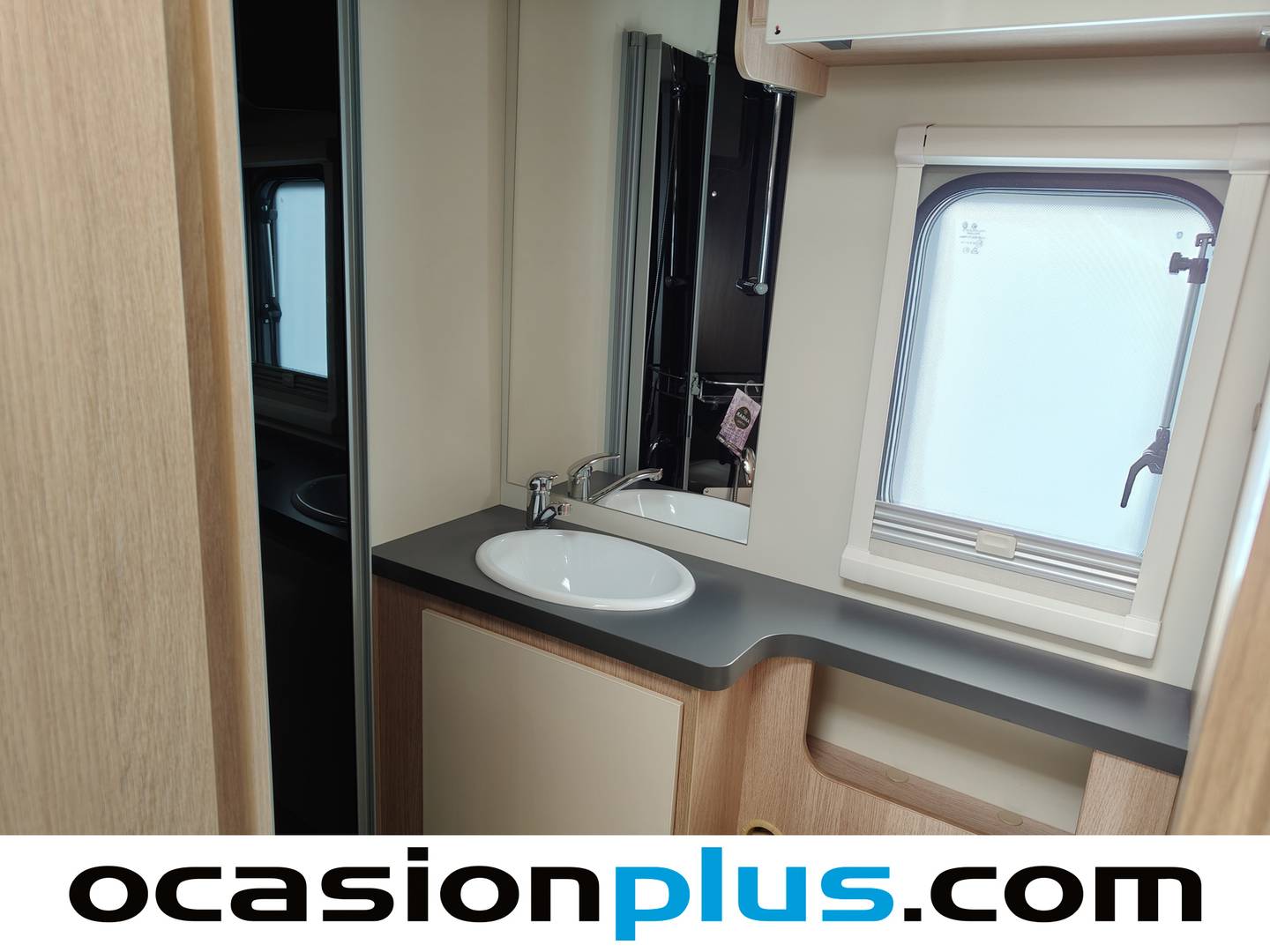 Foto GiottiLine Siena 322 GiottiLine Siena 322 2.2 Diesel (140 CV) 4 Plazas