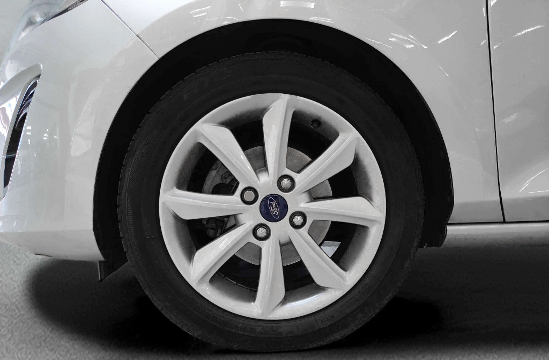 Ford Fiesta 1.0 EcoBoost Trend+ - foto 35