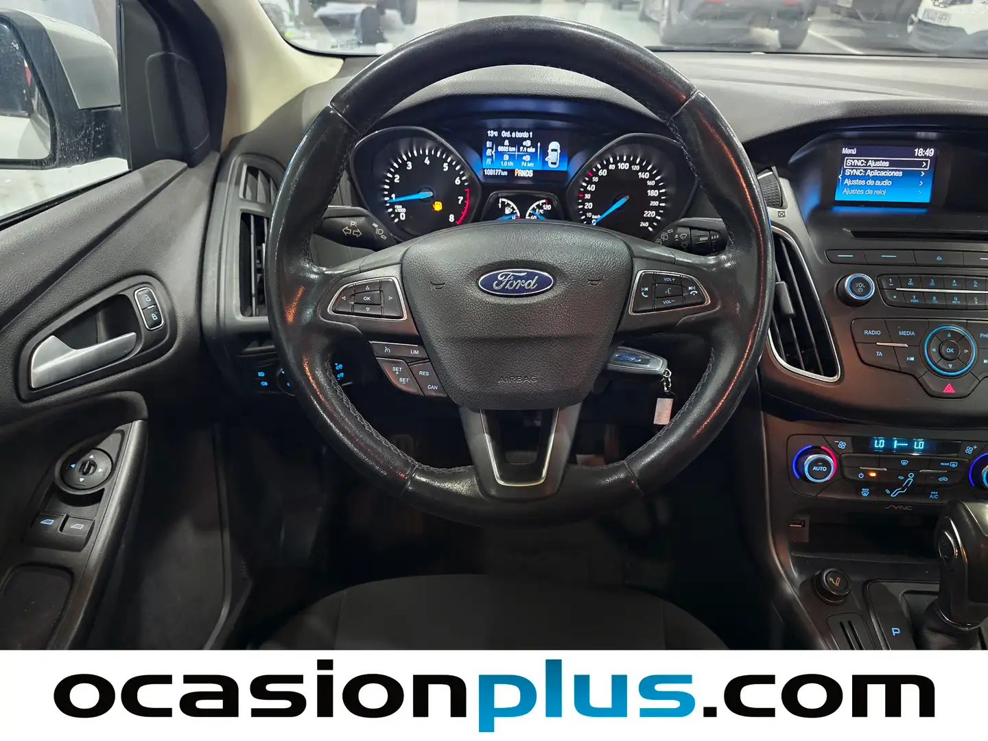 Foto Ford Focus Ford Focus 1.6 TI-VCT Trend+ PowerShift (125 CV)