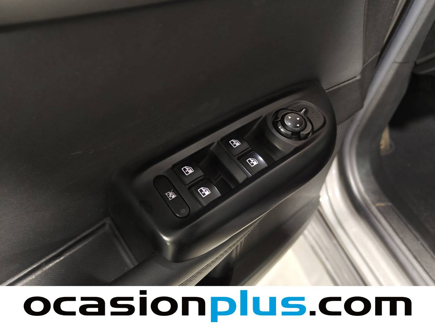 Foto Alfa Romeo Tonale Alfa Romeo Tonale 1.6 DS Sprint FWD (130 CV)