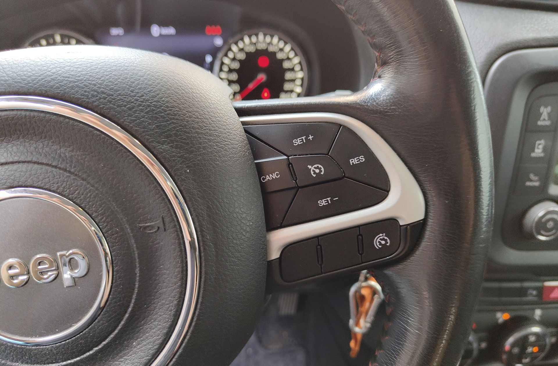 Jeep Renegade 2.0 MultiJet Trailhawk 4x4 AD Low - foto 26